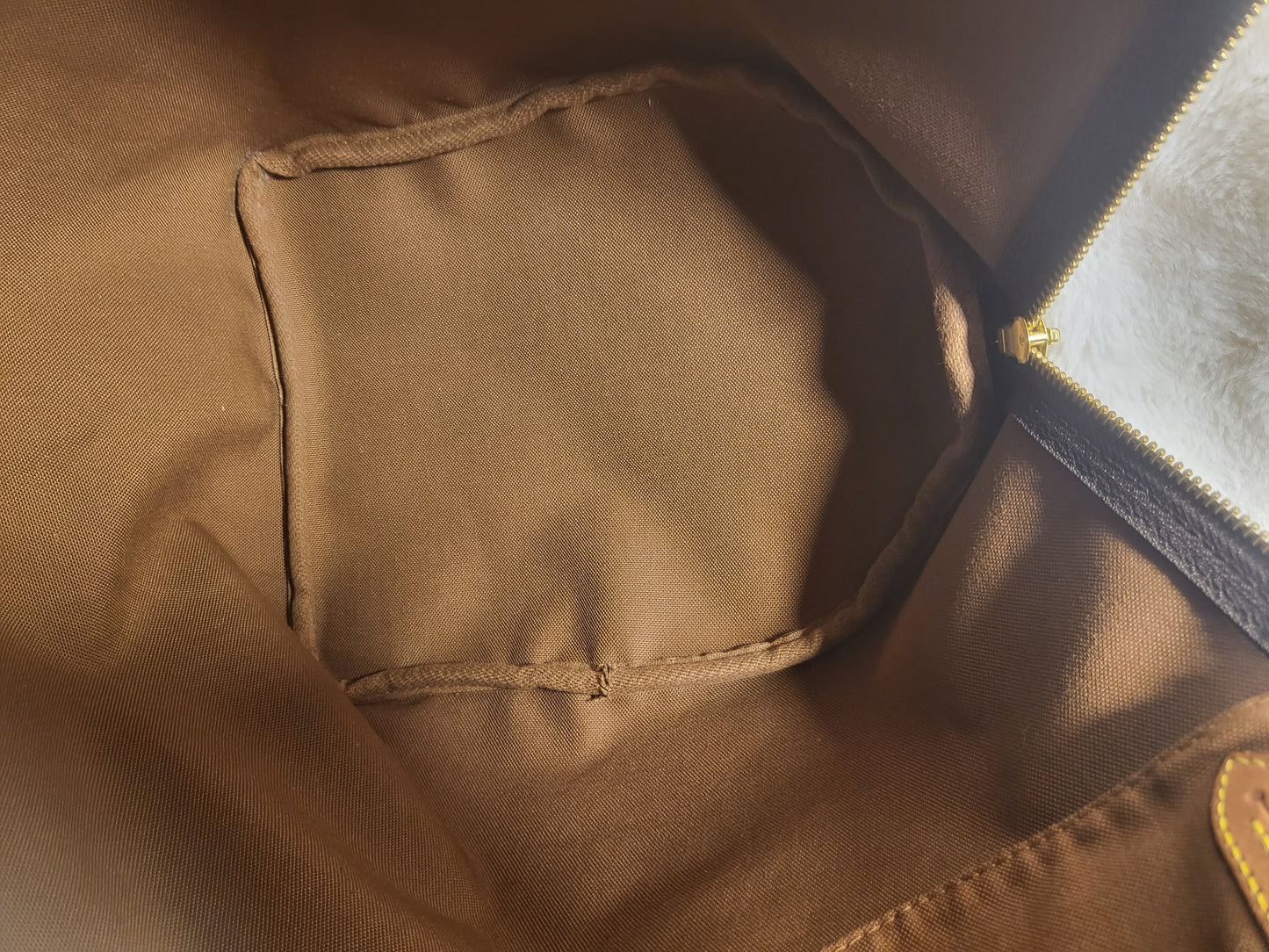 Authentic pre-owned Louis Vuitton speedy 40