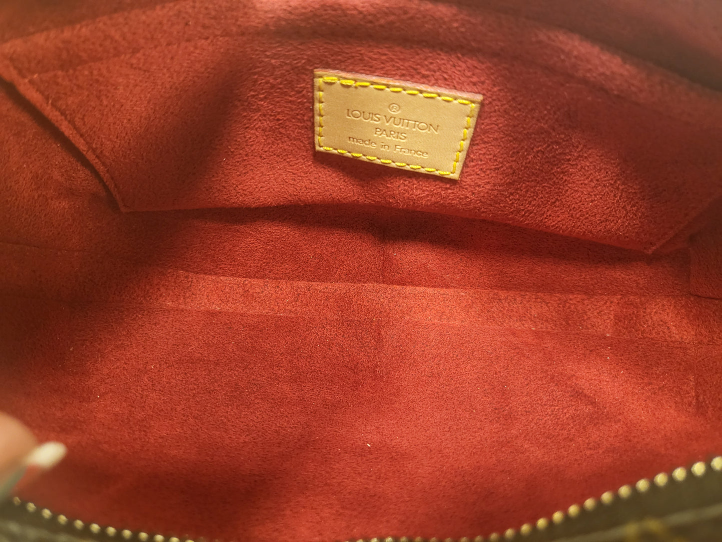 Authentic pre-owned Louis Vuitton Croissant pm