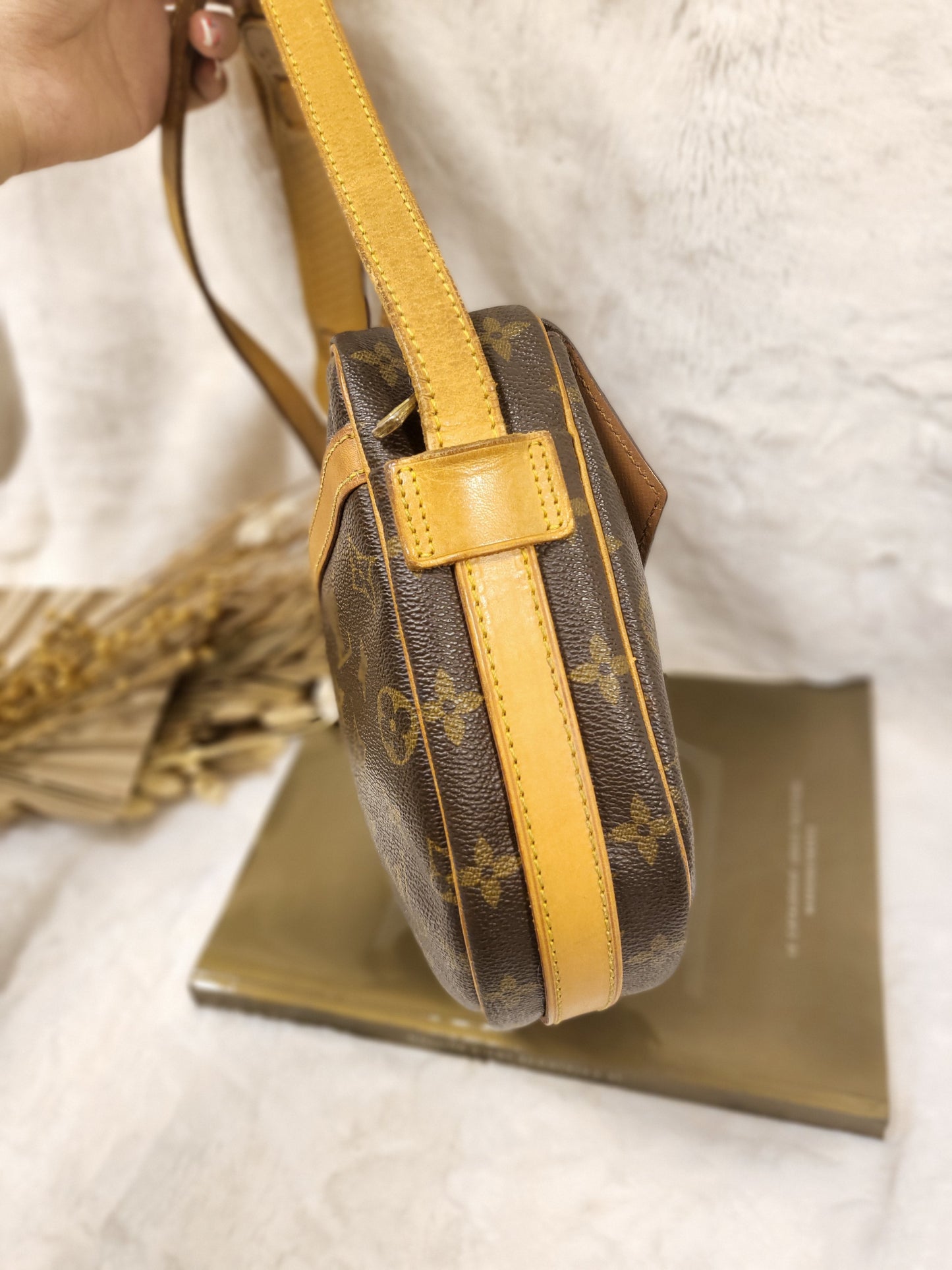 Authentic pre-owned Louis Vuitton Jeune fille gm crossbody shoulder bag