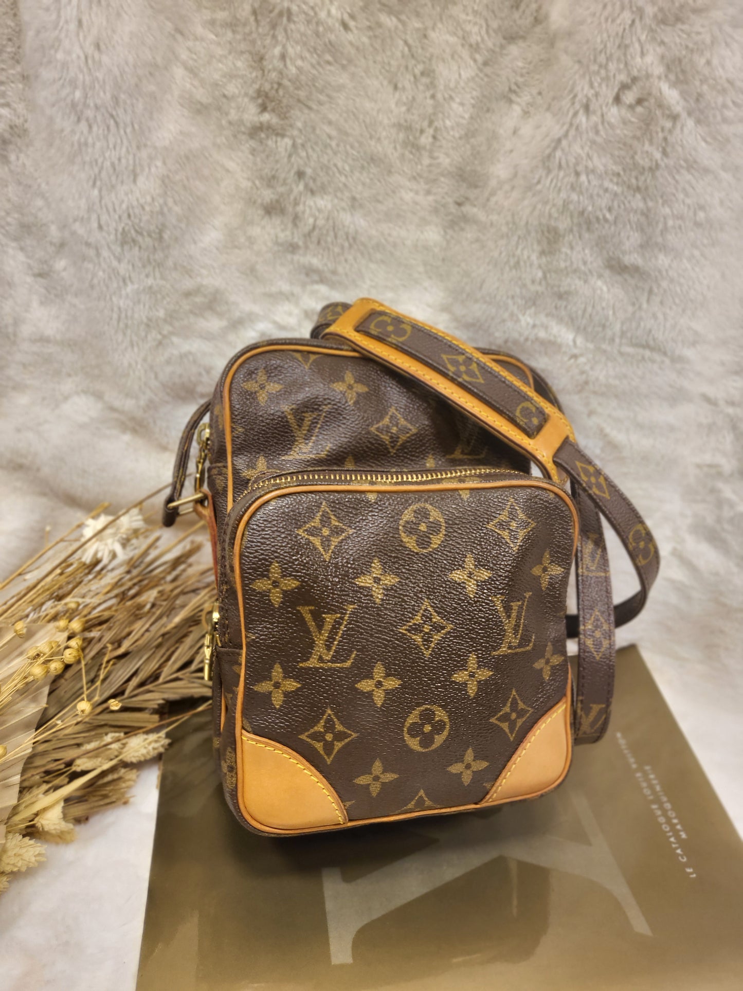 Authentic pre-owned Louis Vuitton Amazone pm crossbody shoulder bag