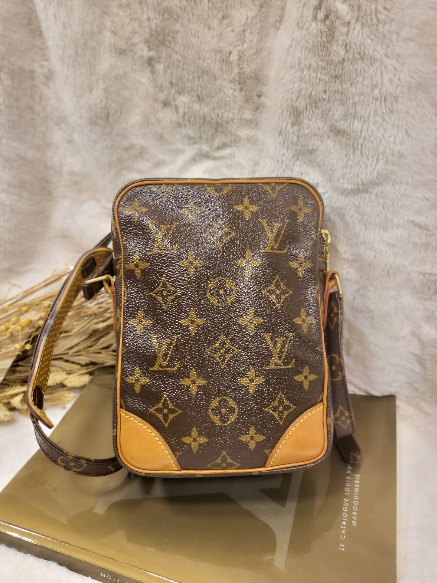 Authentic pre-owned Louis Vuitton Amazone pm crossbody shoulder bag