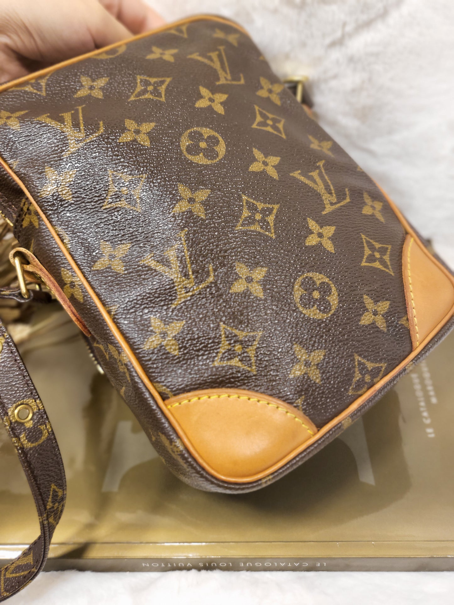 Authentic pre-owned Louis Vuitton Amazone pm crossbody shoulder bag