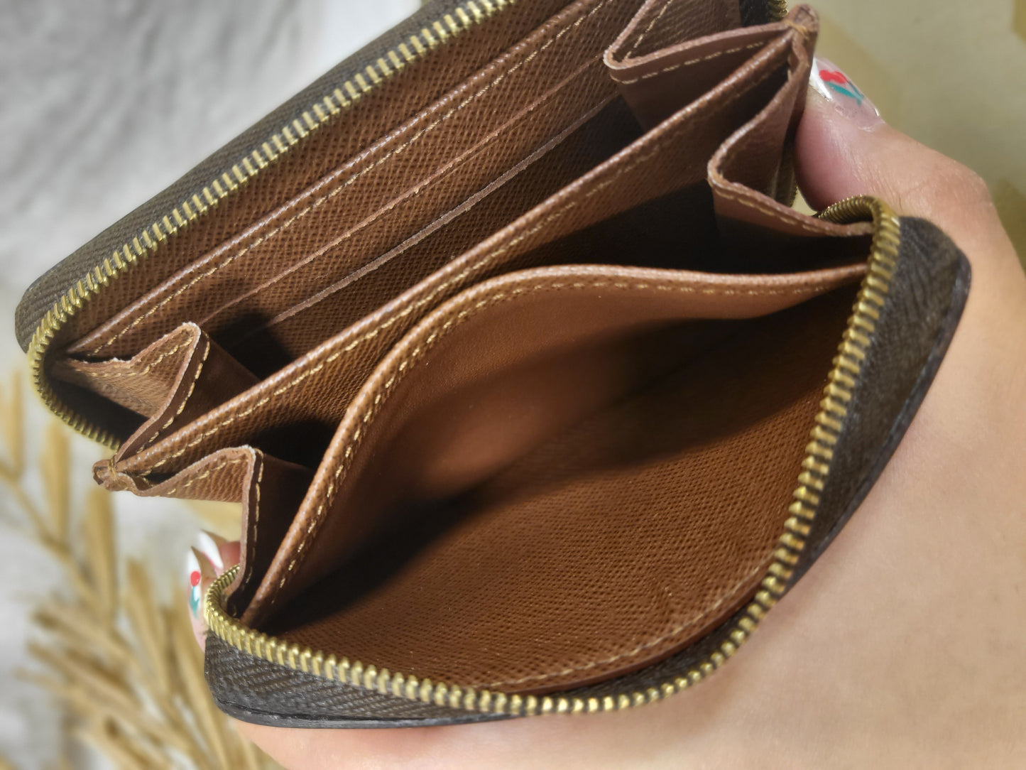 Authentic pre-owned Louis Vuitton compact zippy wallet