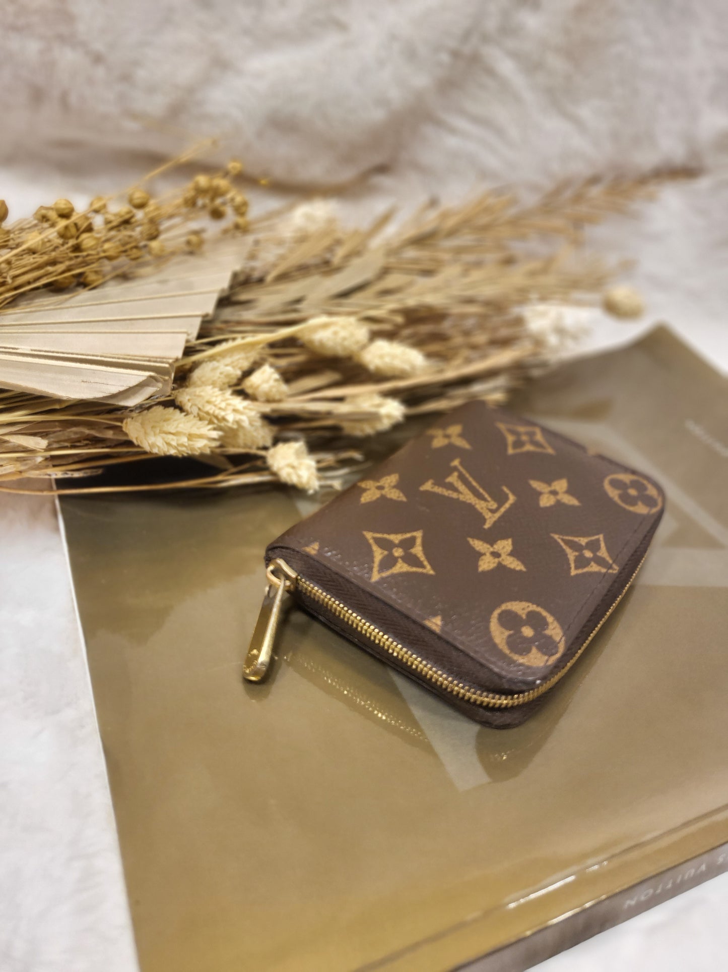 Authentic pre-owned Louis Vuitton compact zippy wallet