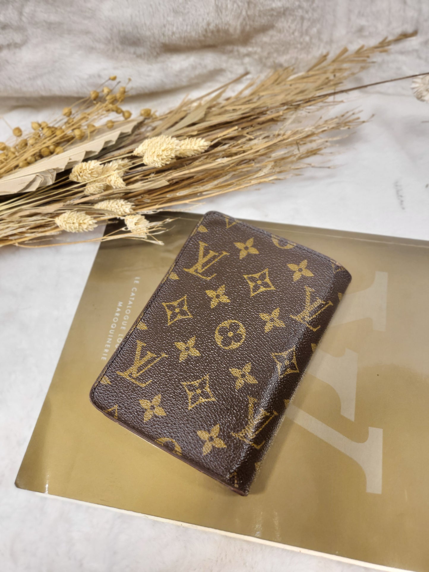 Authentic pre-owned Louis Vuitton porte papier zippy wallet
