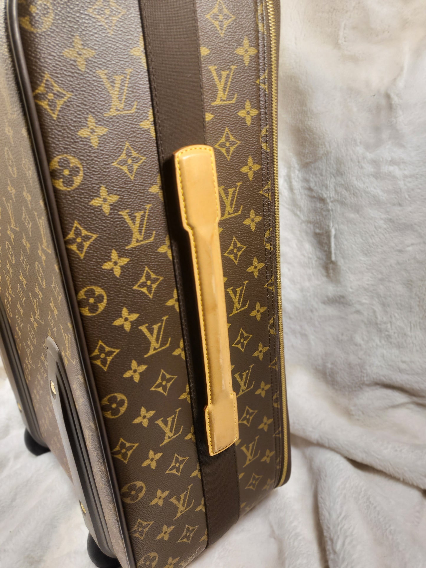 Authentic pre-owned Louis Vuitton Pegase 55