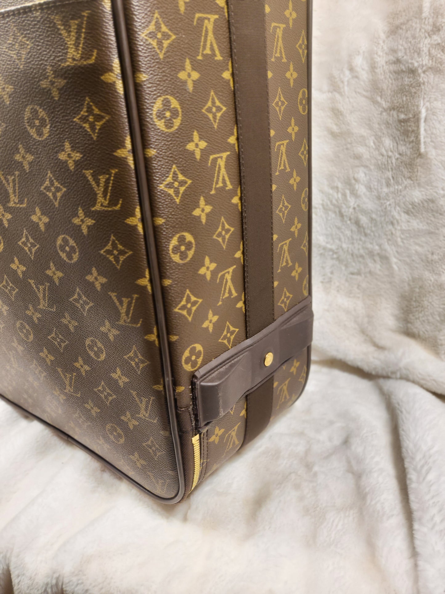 Authentic pre-owned Louis Vuitton Pegase 55