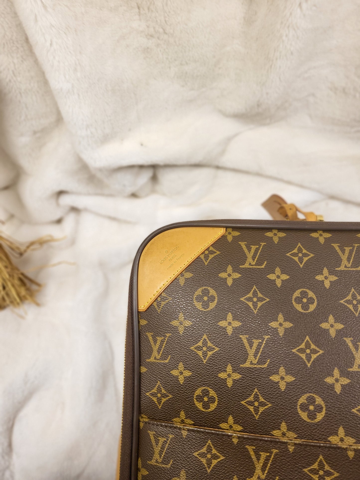 Authentic pre-owned Louis Vuitton Pegase 55