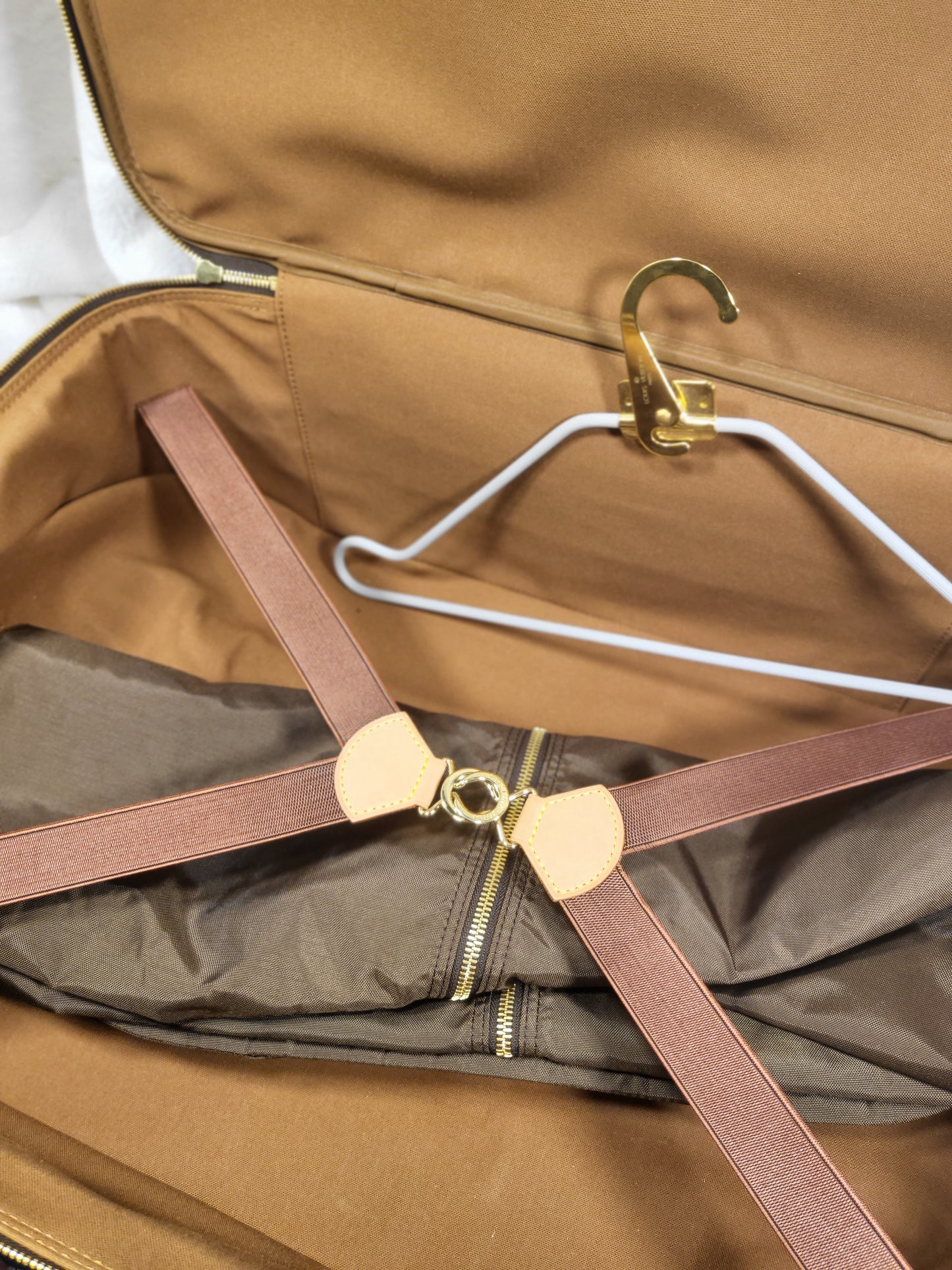 Authentic pre-owned Louis Vuitton Pegase 55