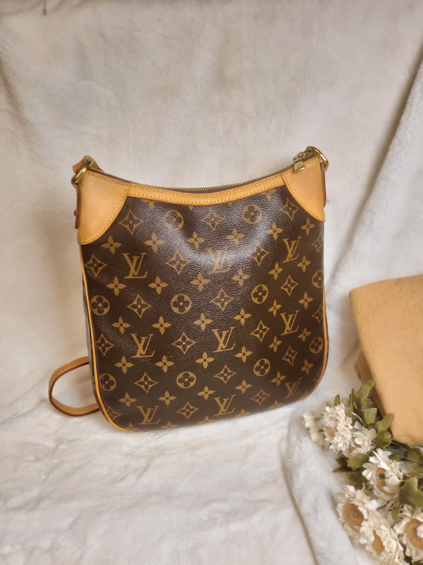Authentic pre-owned Louis Vuitton odeon pm crossbody shoulder bag