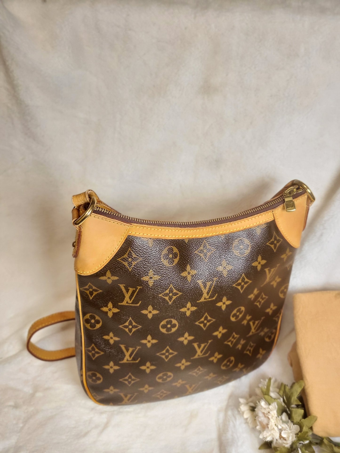 Authentic pre-owned Louis Vuitton odeon pm crossbody shoulder bag