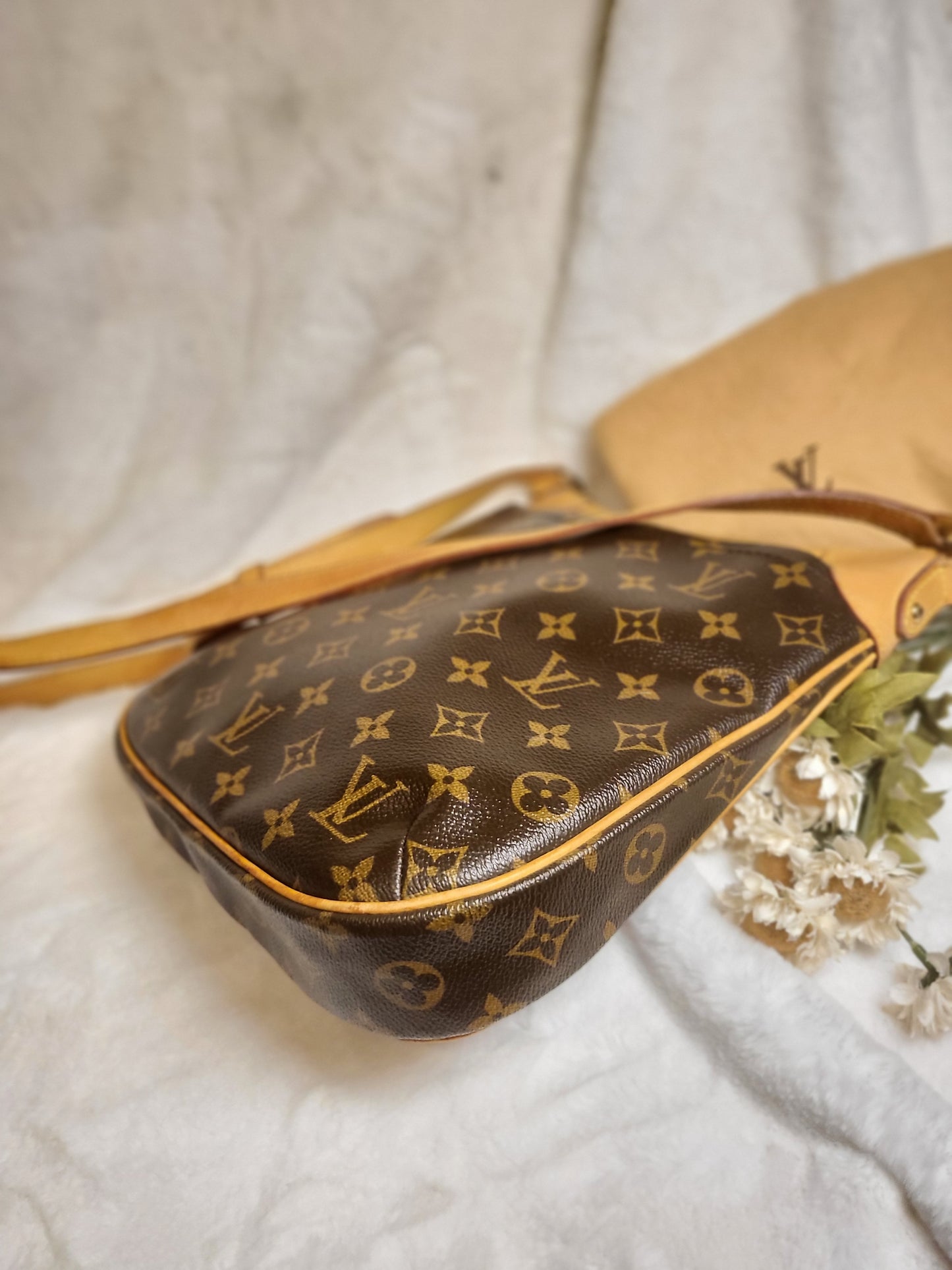 Authentic pre-owned Louis Vuitton odeon pm crossbody shoulder bag