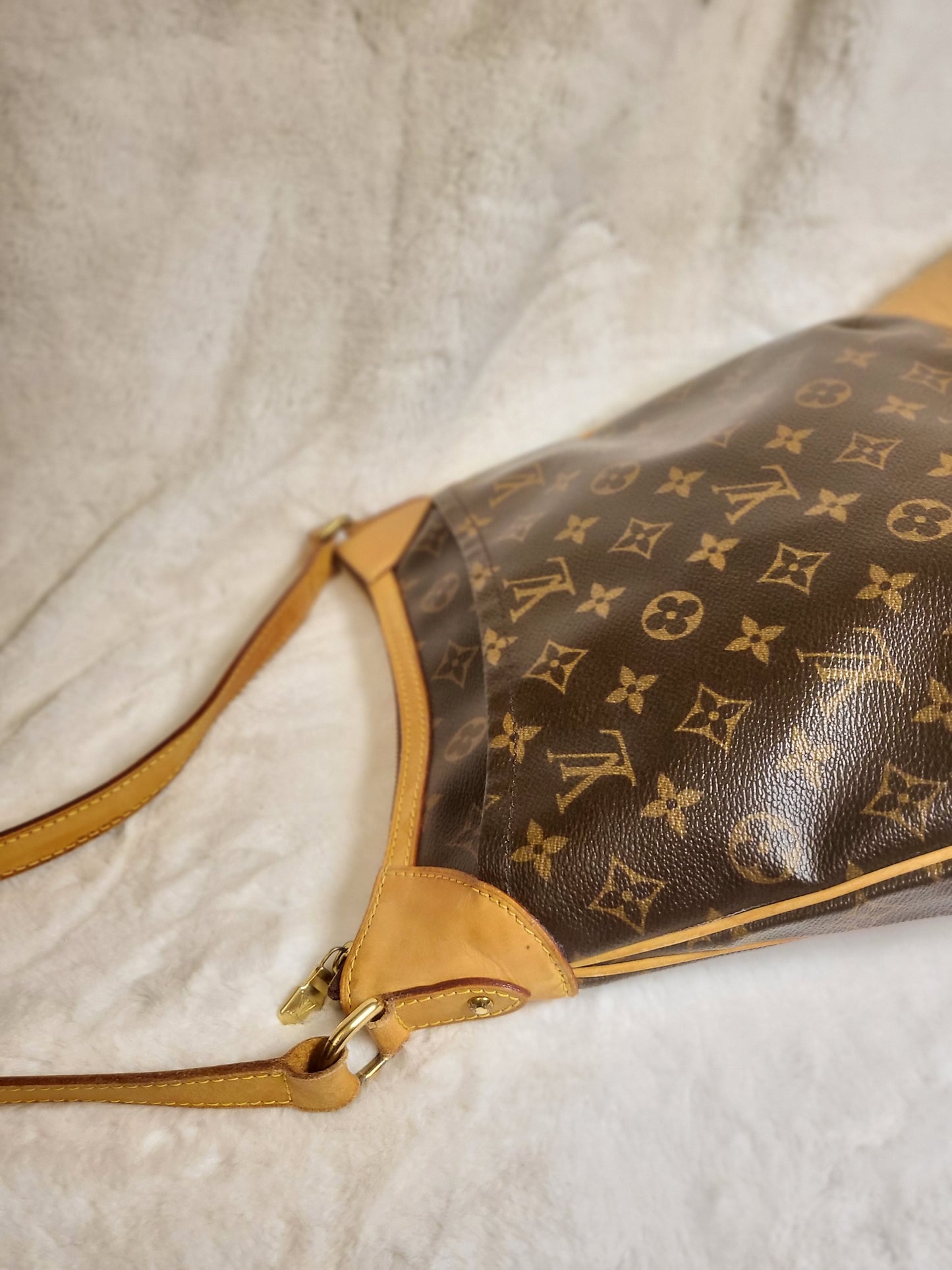 Authentic pre-owned Louis Vuitton odeon pm crossbody shoulder bag