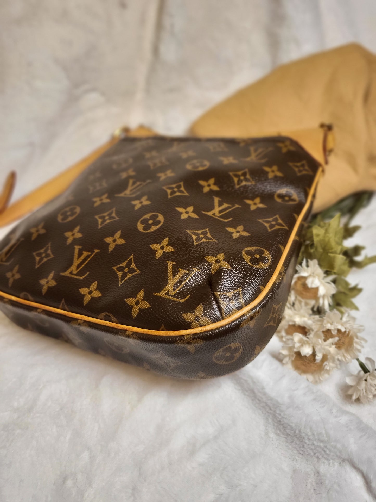 Authentic pre-owned Louis Vuitton odeon pm crossbody shoulder bag