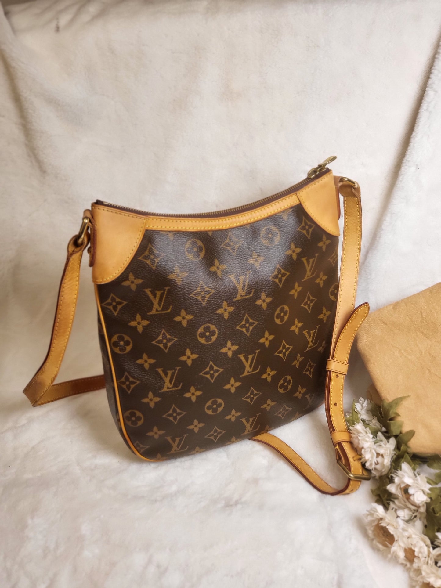 Authentic pre-owned Louis Vuitton odeon pm crossbody shoulder bag