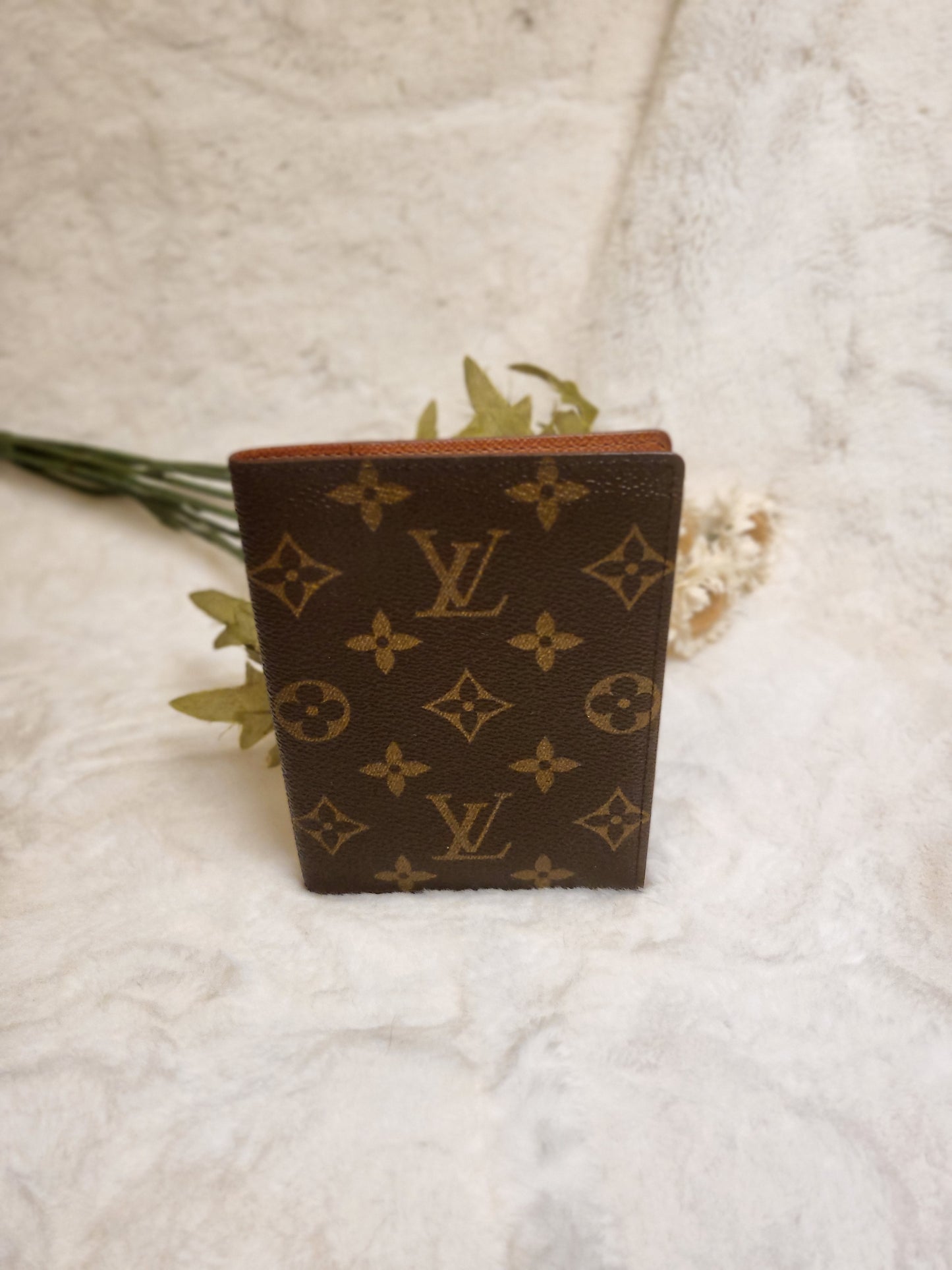 Authentic pre-owned Louis Vuitton passport holder