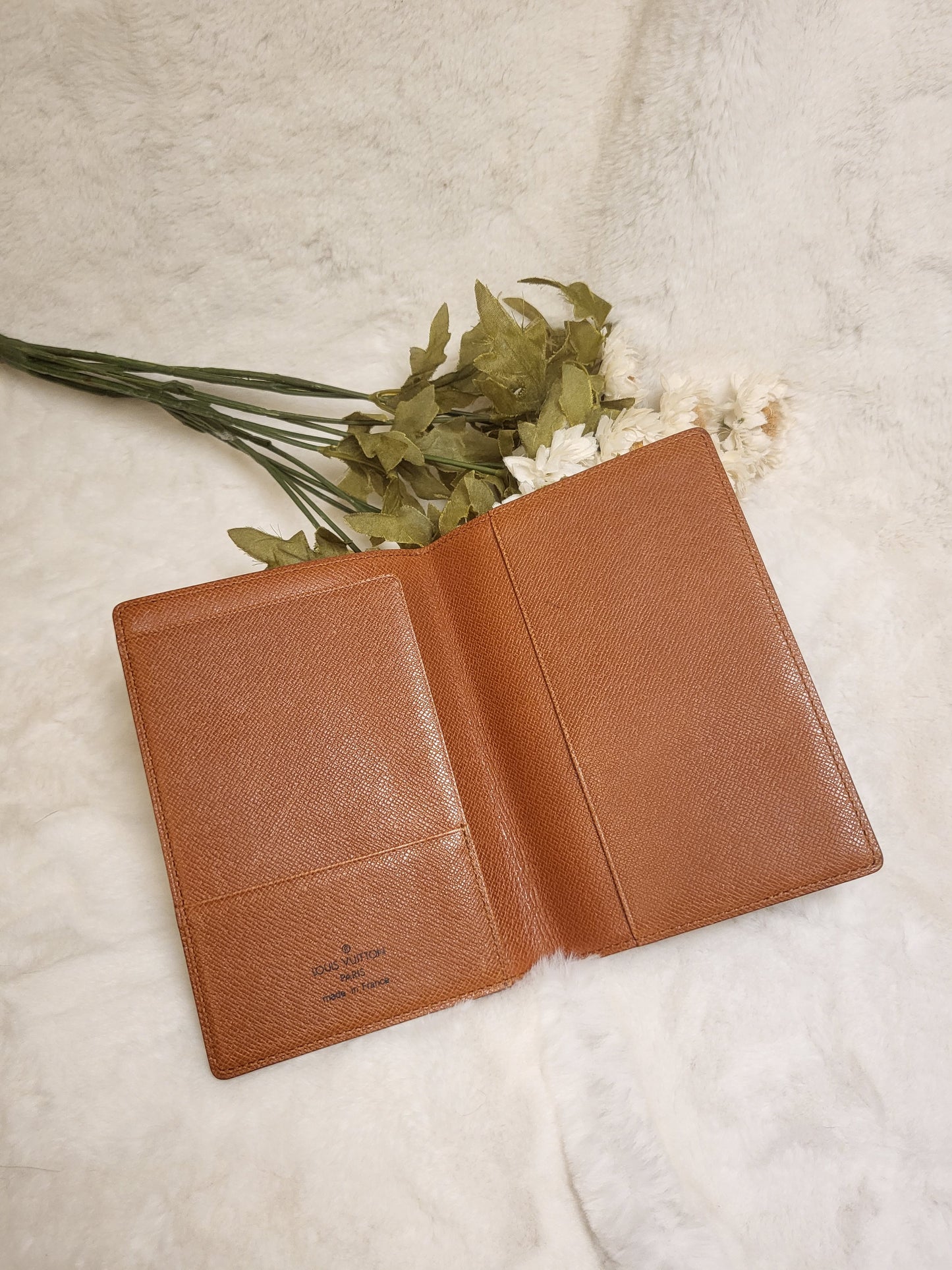 Authentic pre-owned Louis Vuitton passport holder