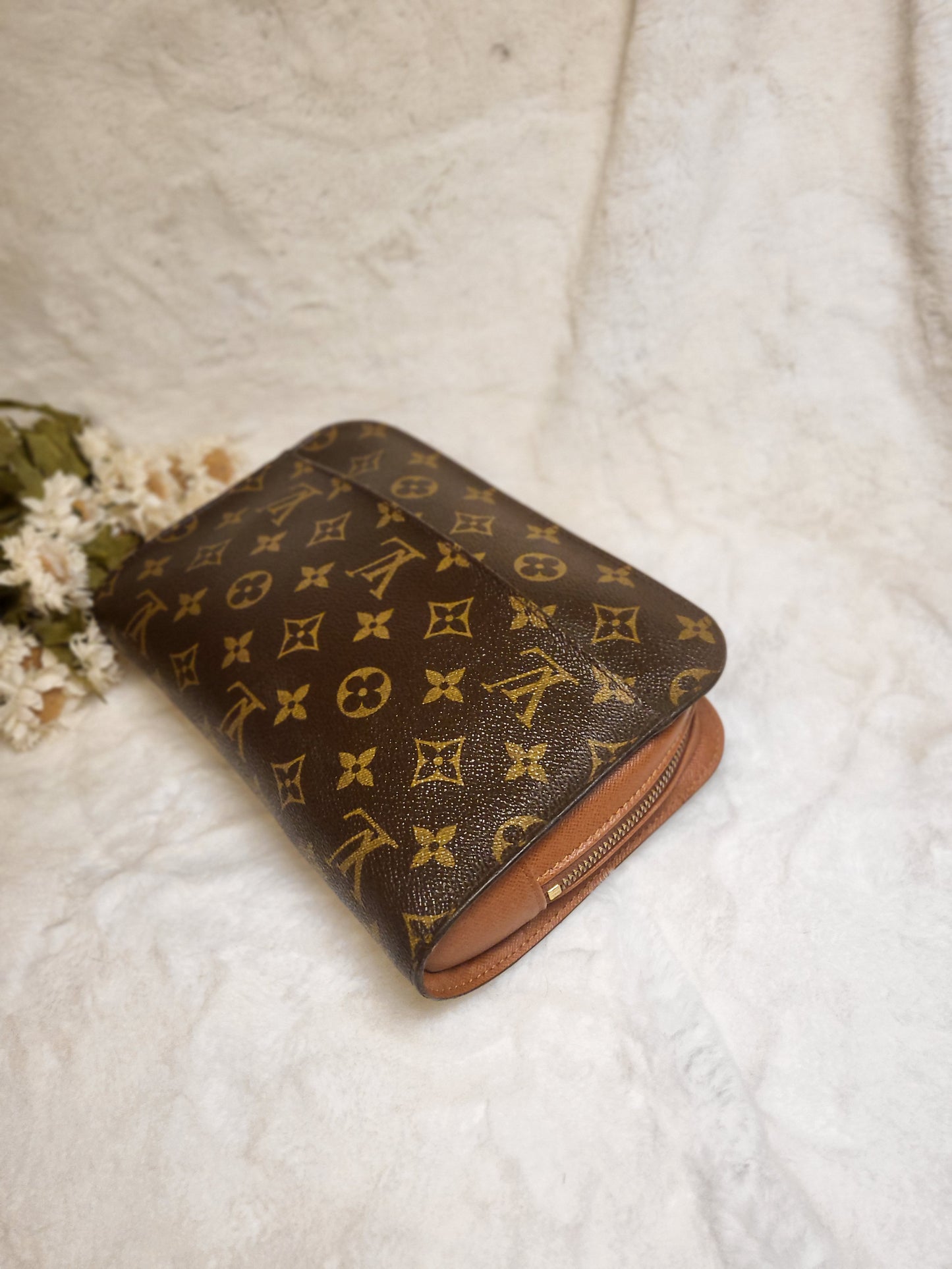Authentic pre-owned Louis Vuitton Orsay monogram clutch