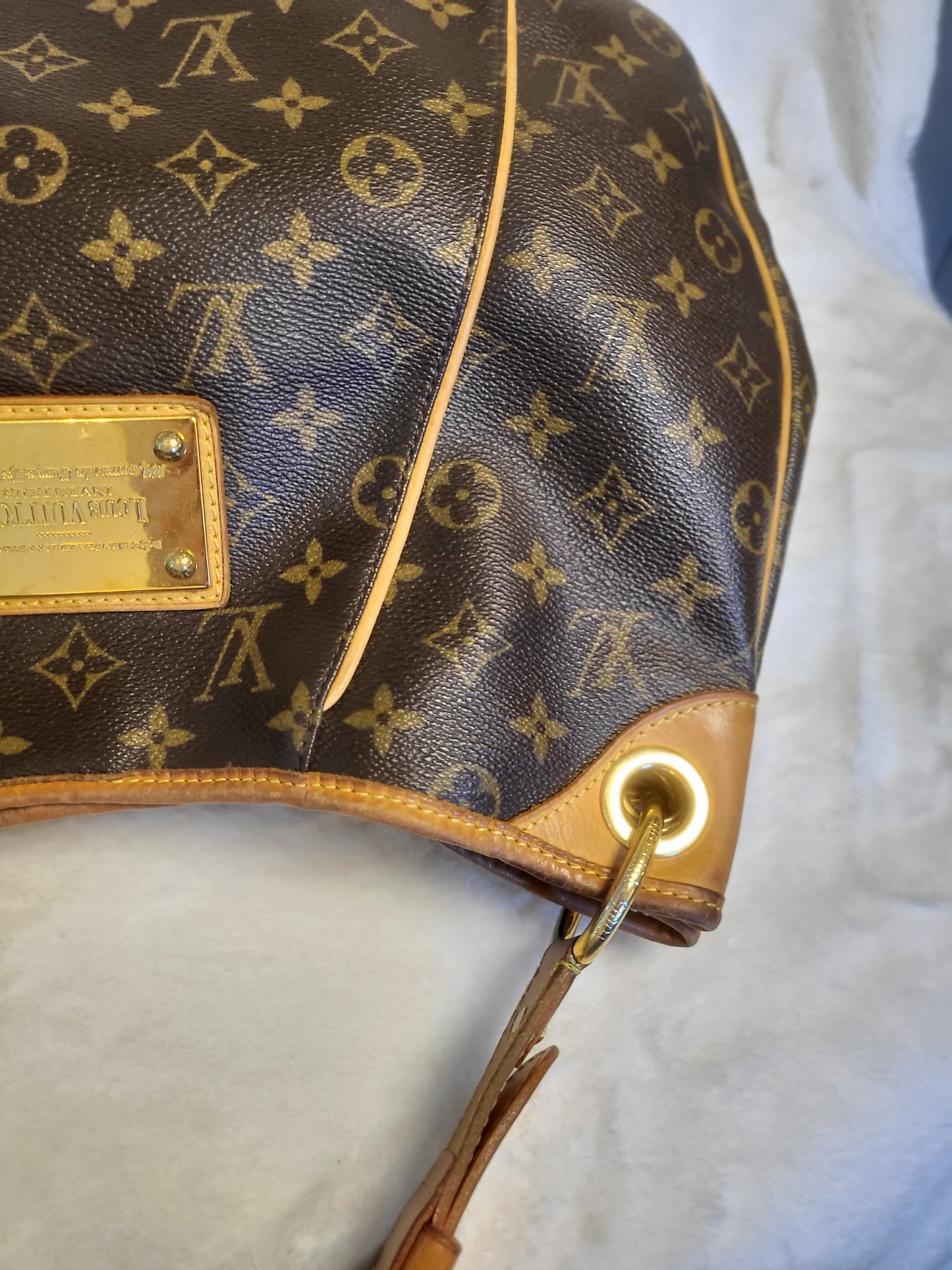 Authentic pre-owned Louis Vuitton Galliera gm tote shoulder bag