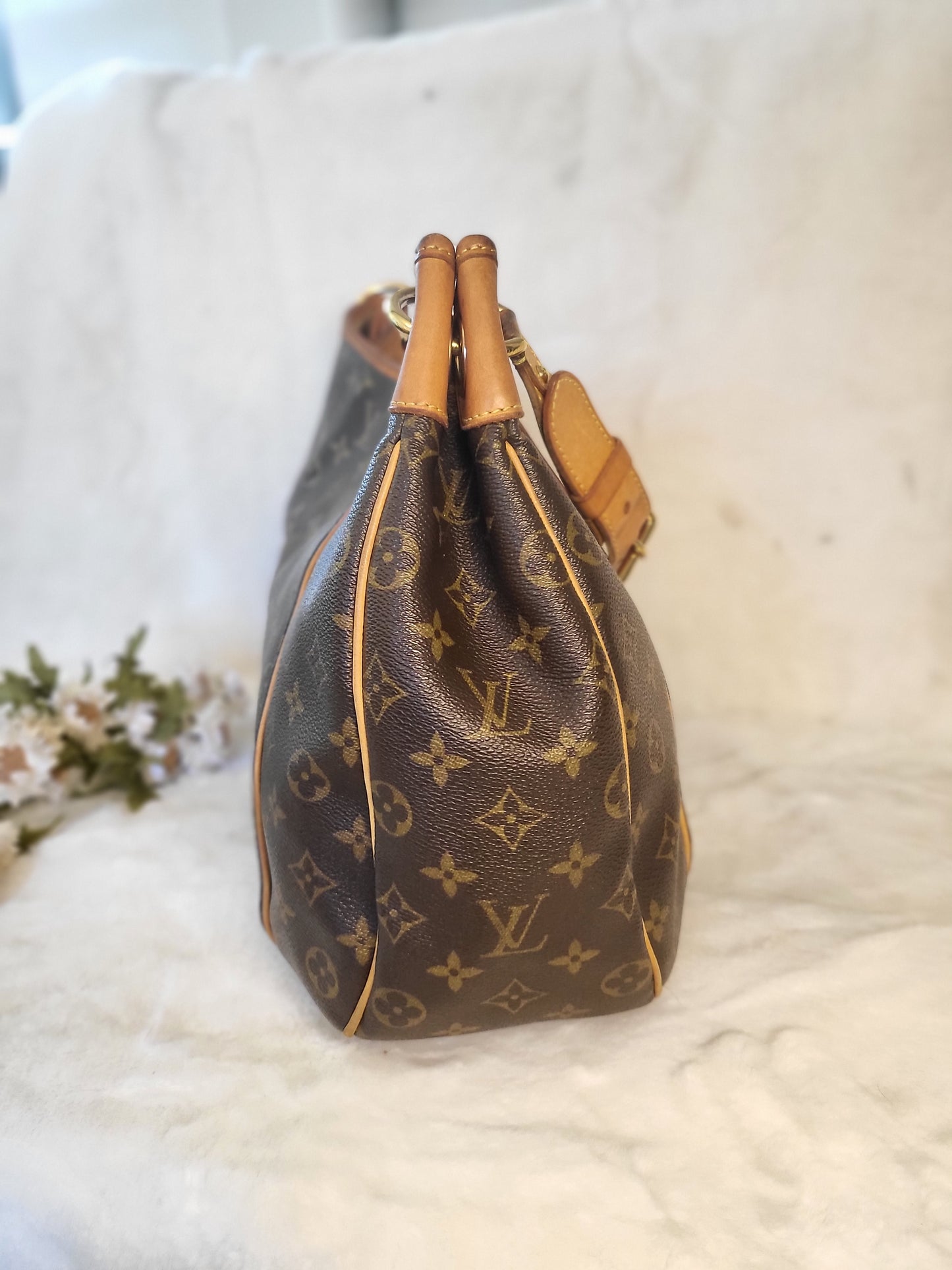 Authentic pre-owned Louis Vuitton Galliera gm tote shoulder bag