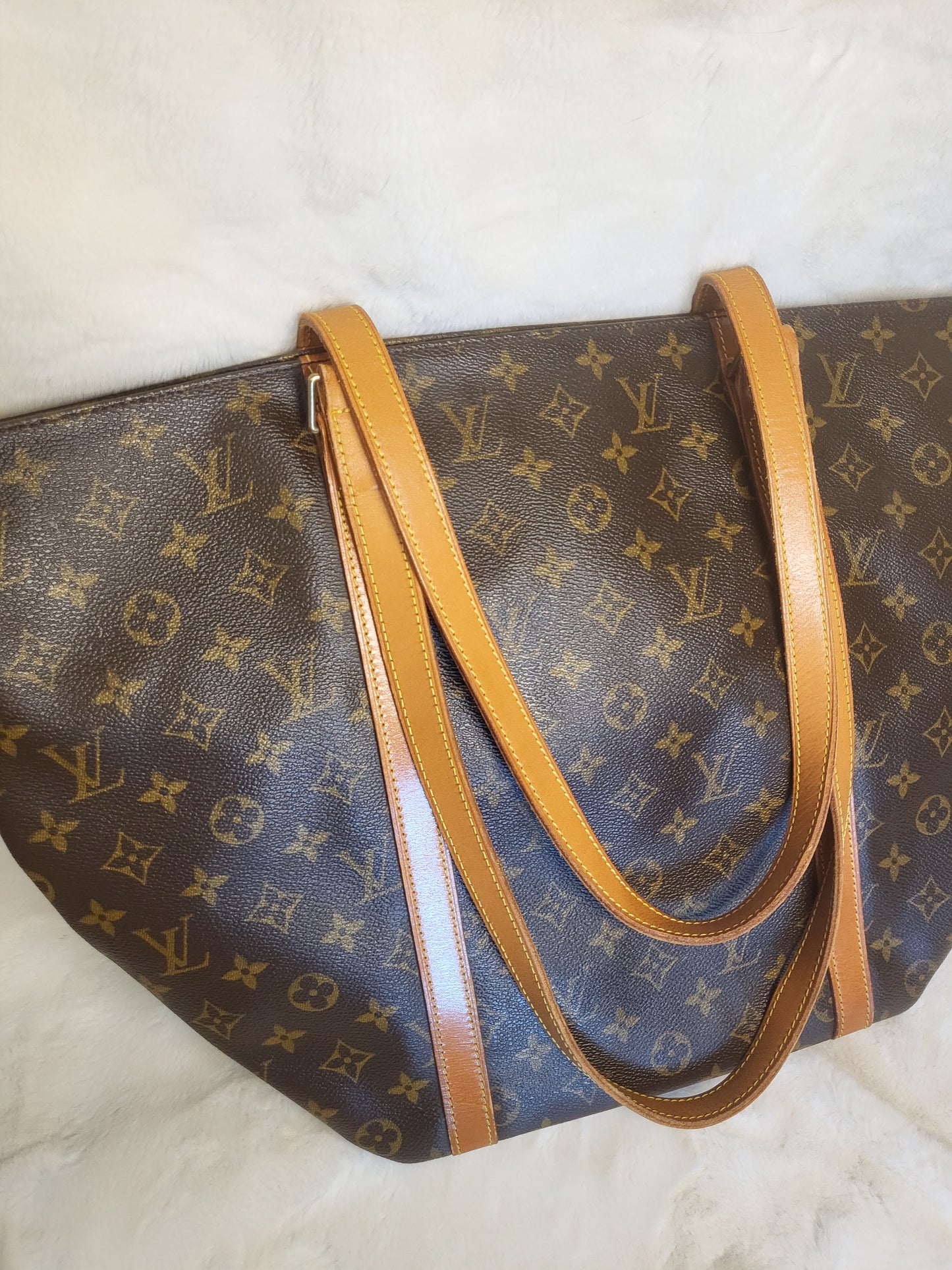 Authentic pre-owned Louis Vuitton sac tote pm shoulder bag