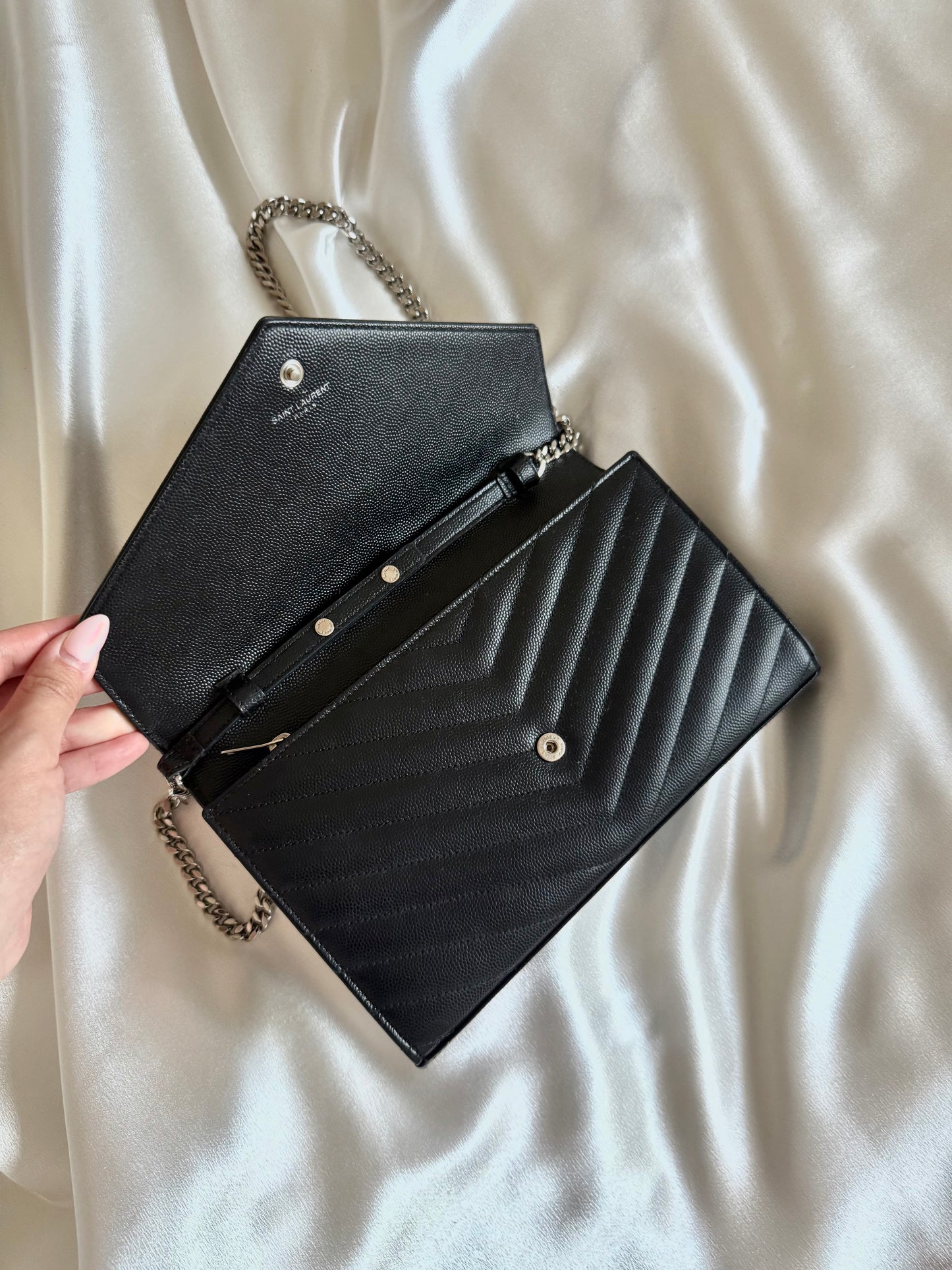 Saint Laurent Wallet on Chain