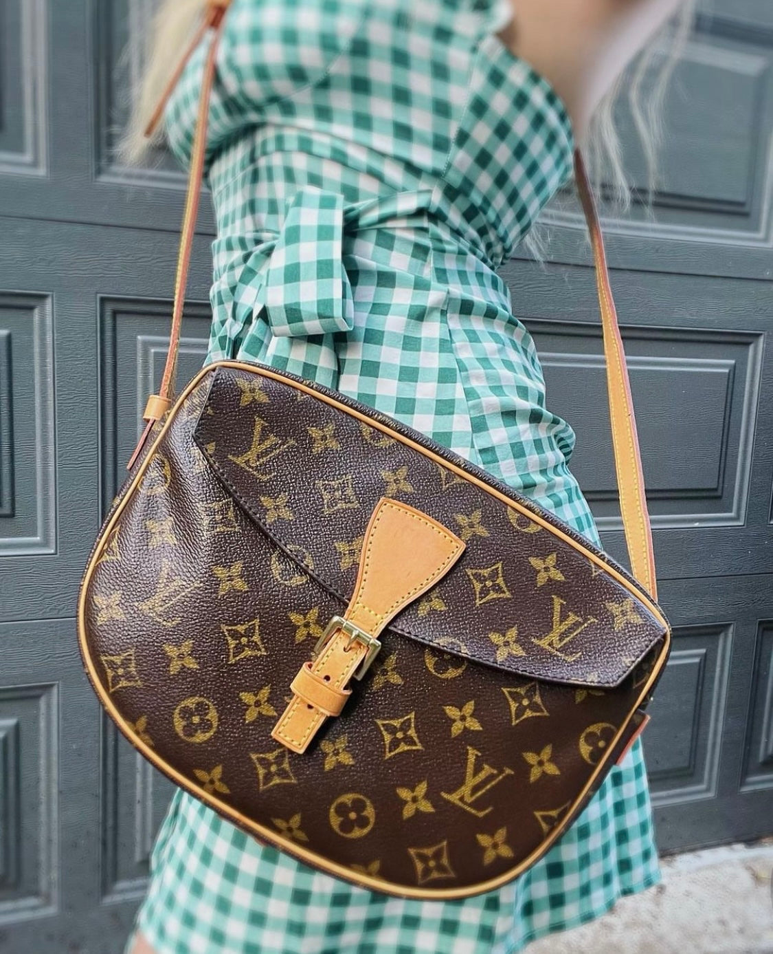 Authentic pre-owned Louis Vuitton Jeune Fille mm crossbody shoulder bag