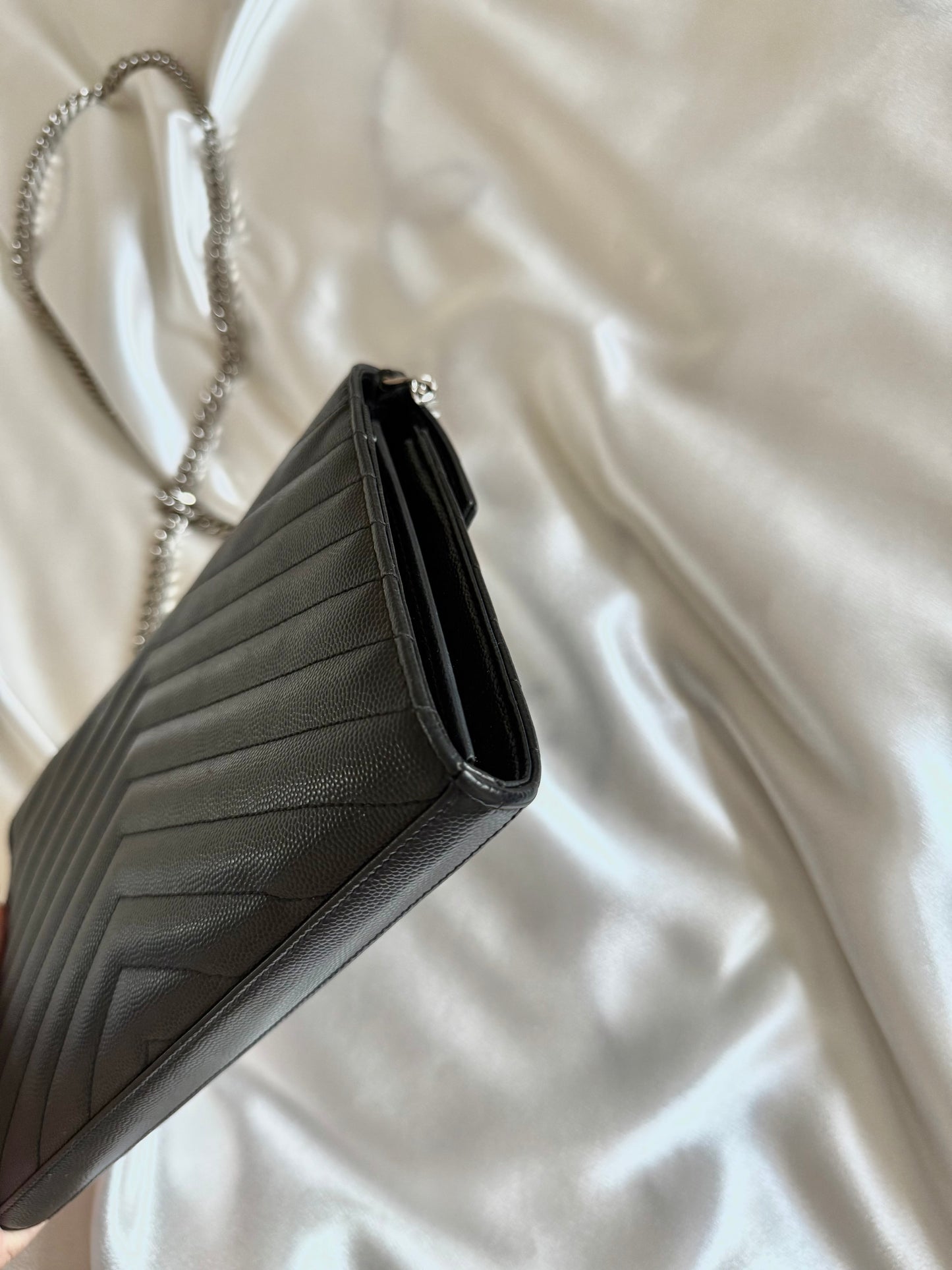 Saint Laurent Wallet on Chain
