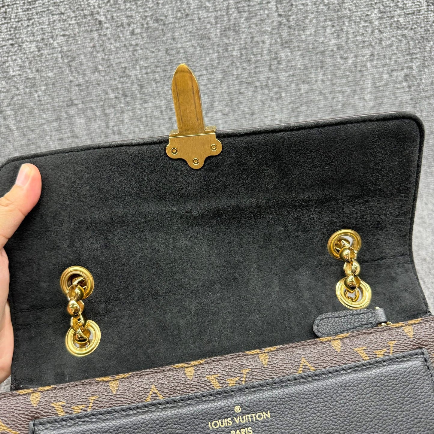 Louis Vuitton Monogram Black Victoire Shoulder Bag