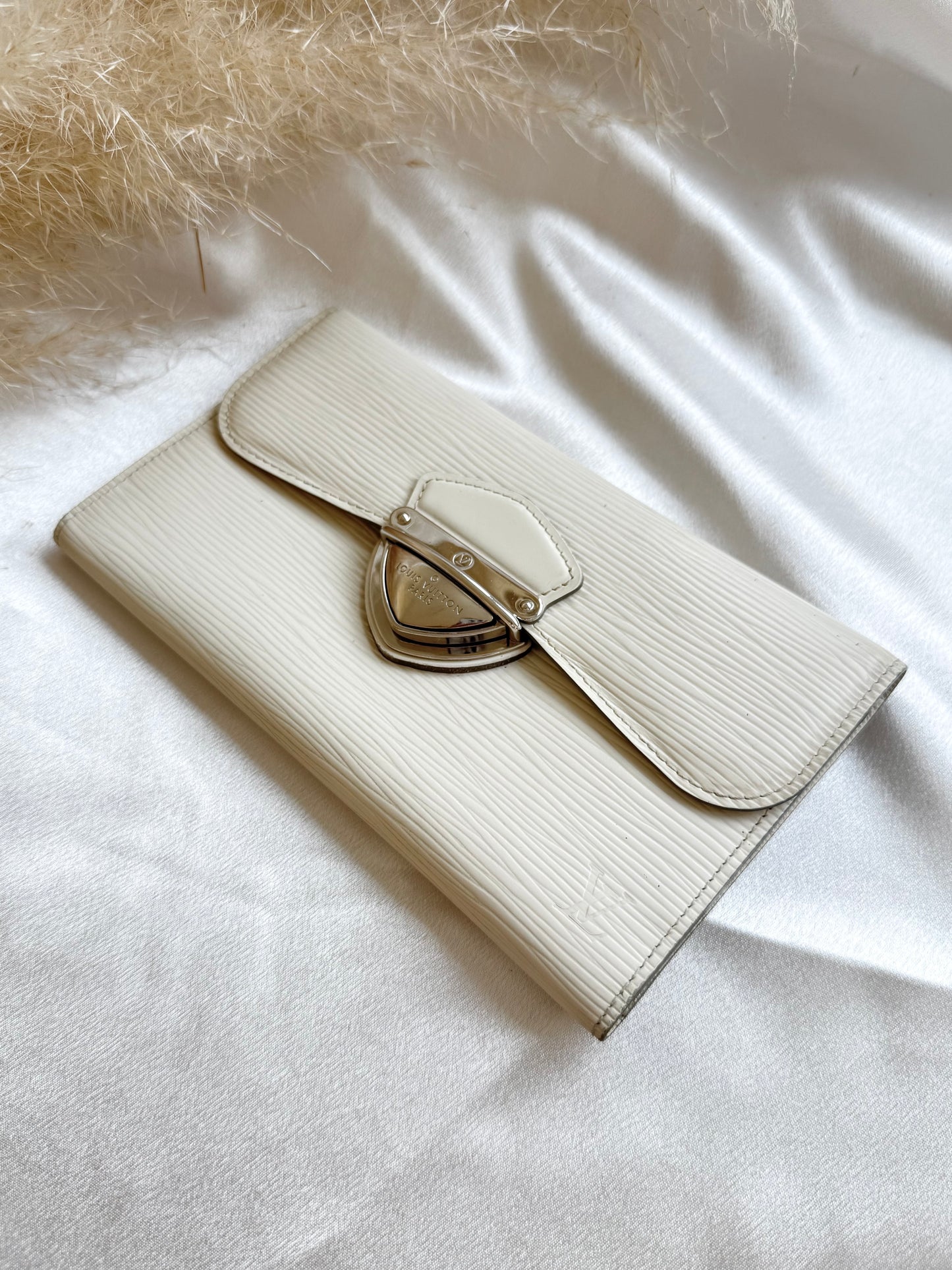 Louis Vuitton Epi Portefeiulle Eugenie Wallet