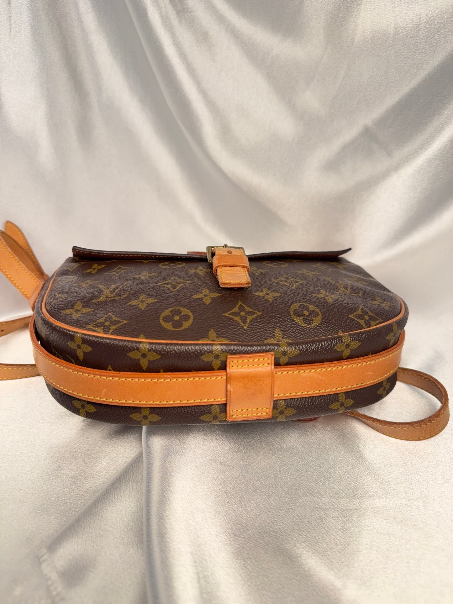 Louis Vuitton Jeune Fille GM crossbody
