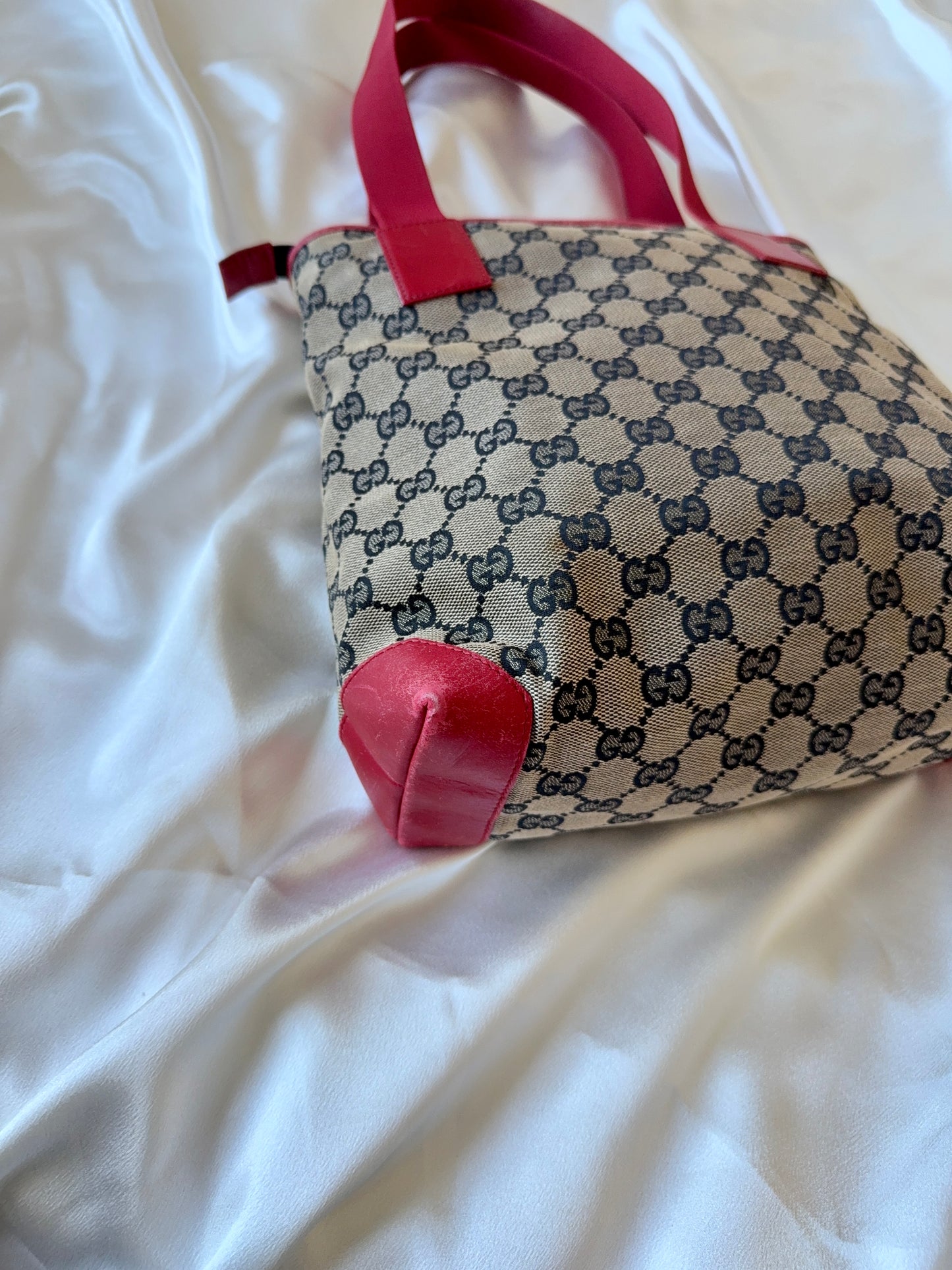 Gucci GG canvas tote