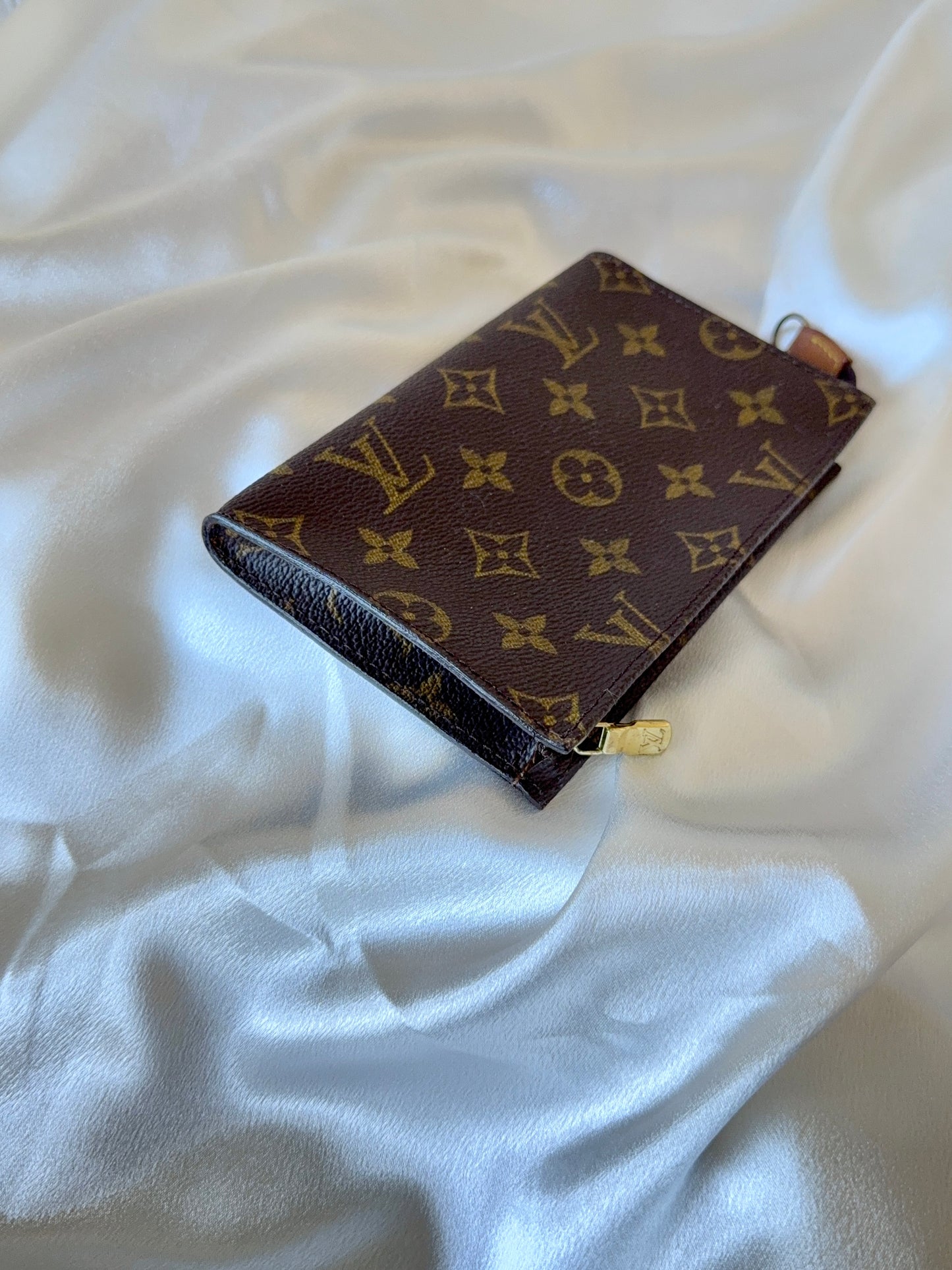 Louis Vuitton Bucket Pouch