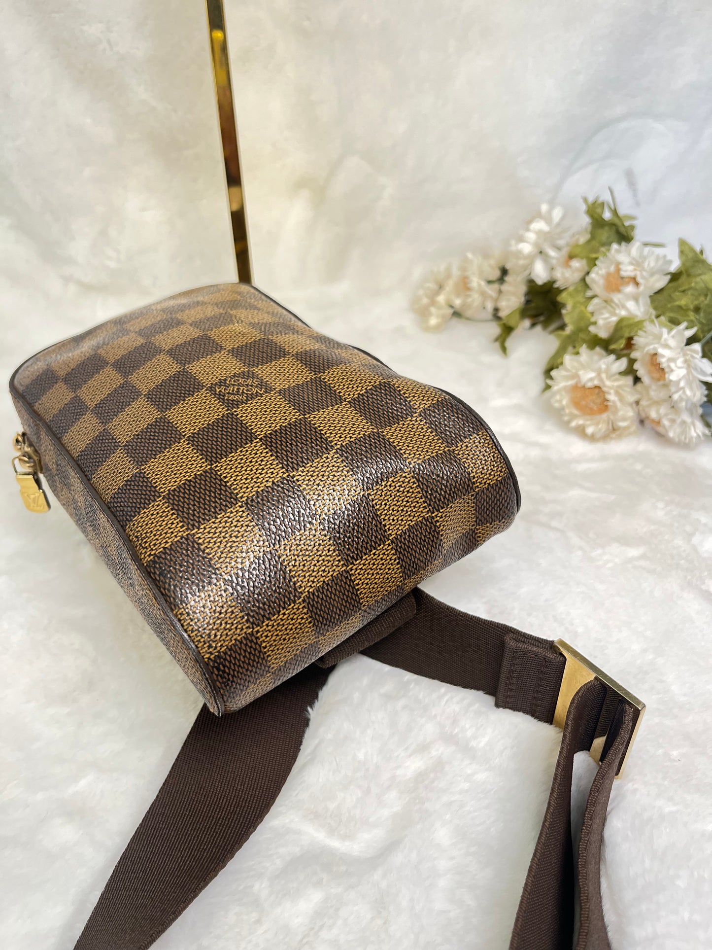 Authentic pre-owned Louis Vuitton Geronimos Bum bag waist bag