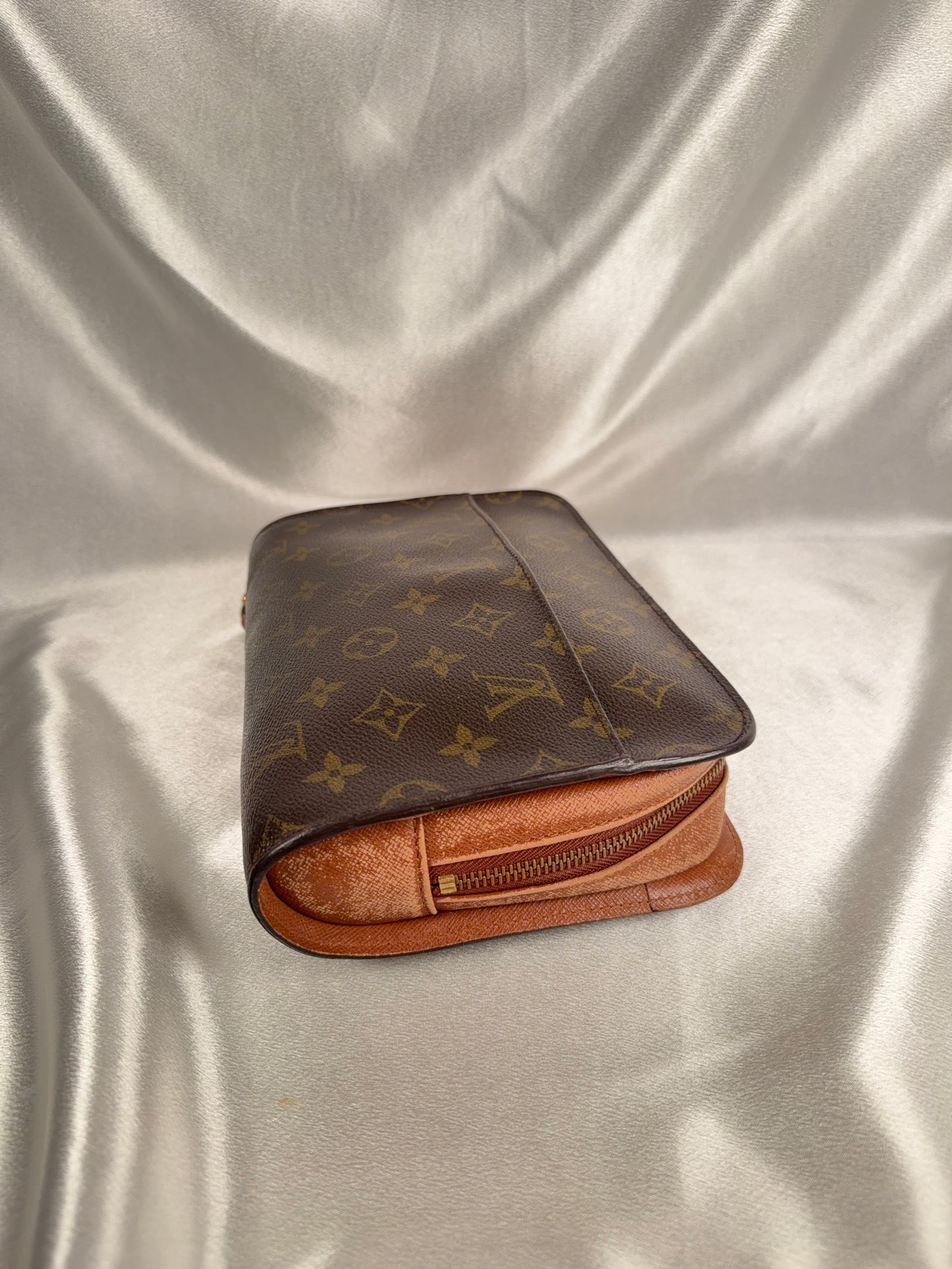 Louis Vuitton Orsay monogram clutch