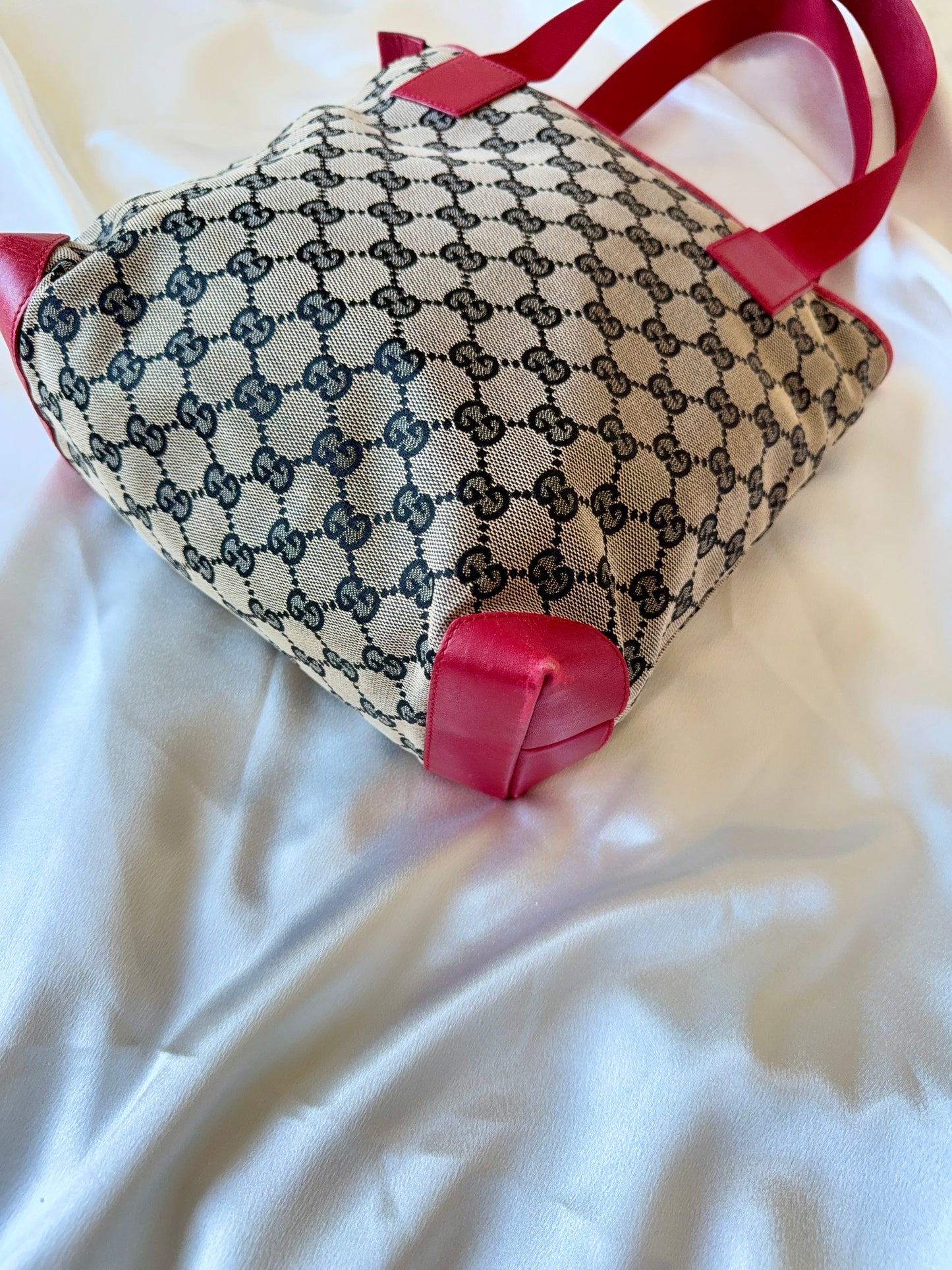 Gucci GG canvas tote