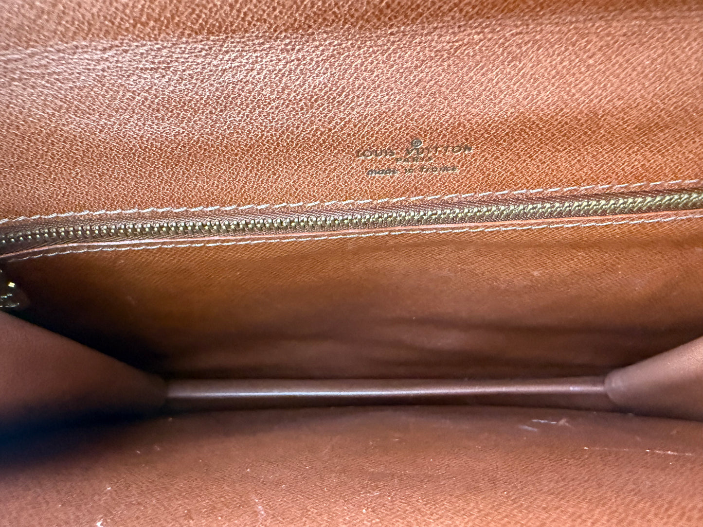 Louis Vuitton Monogram Monceau 26