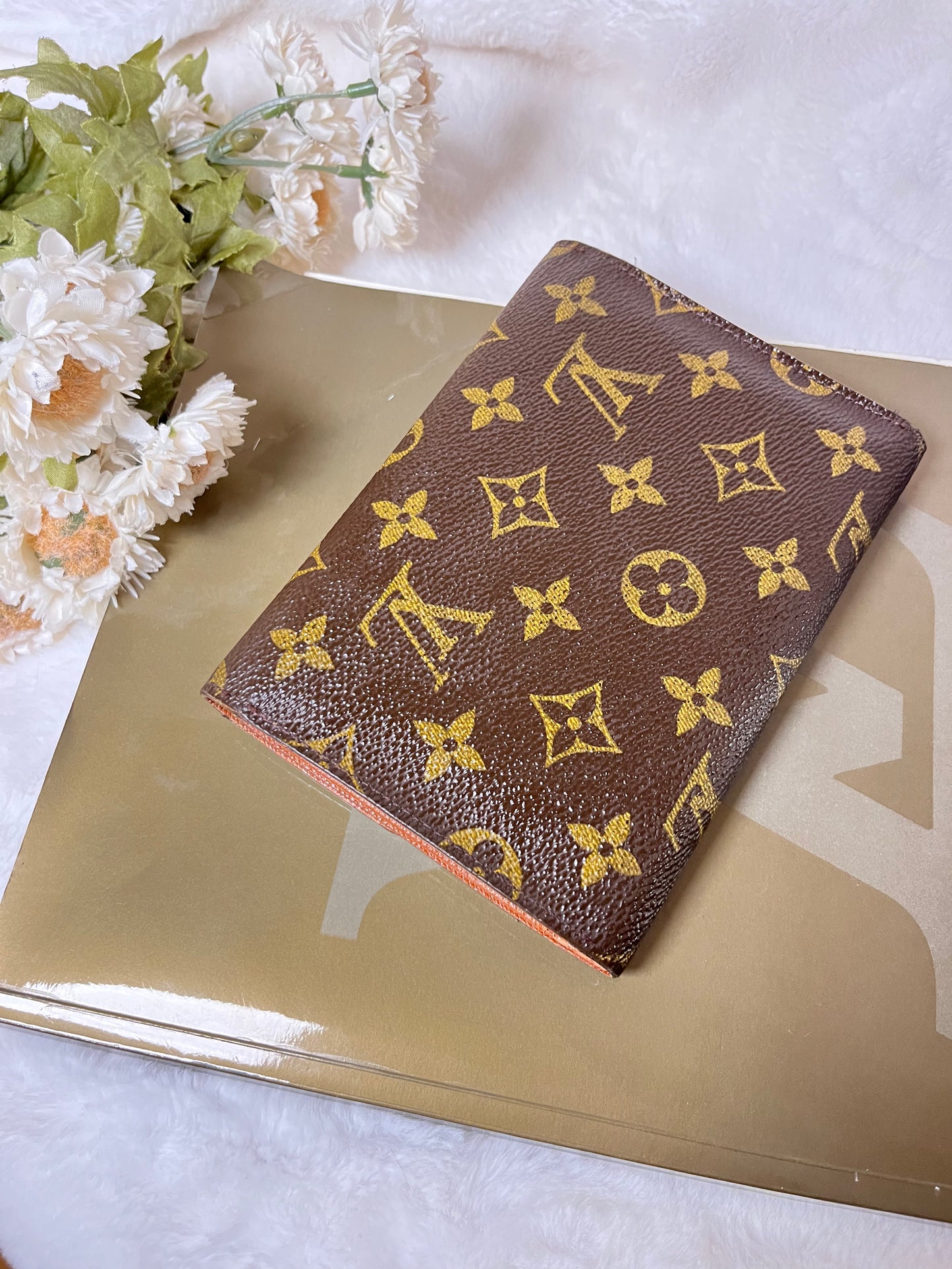 Authentic pre-owned Louis Vuitton Tresor papier trifold wallet