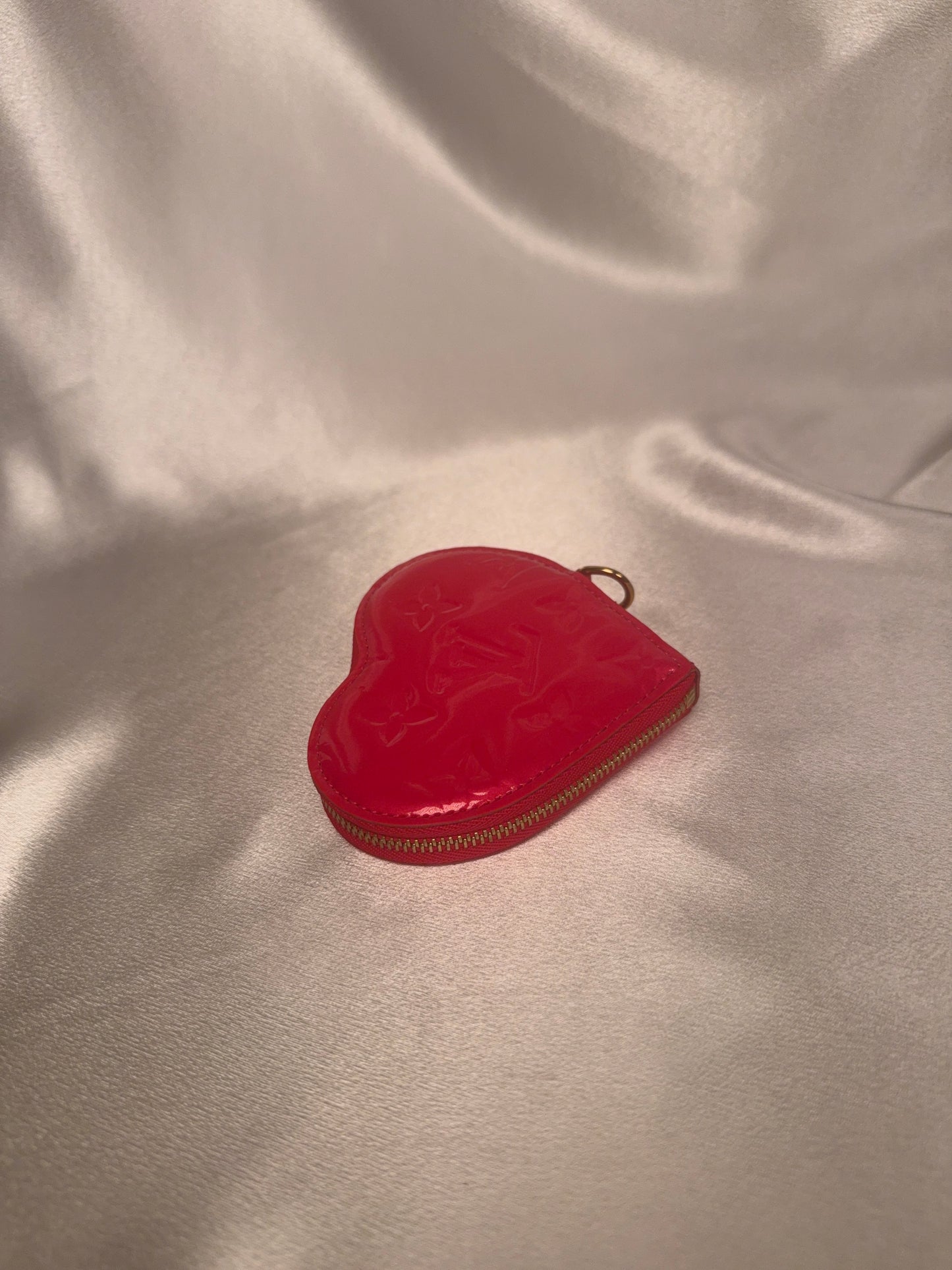 Louis Vuitton Vernis heart coin purse