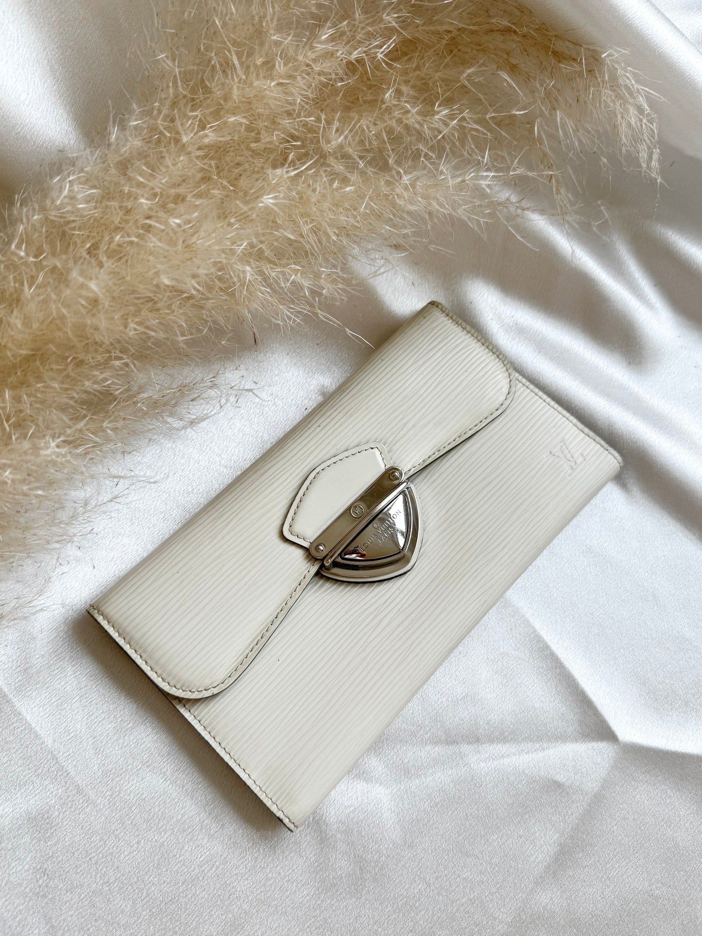 Louis Vuitton Epi Portefeiulle Eugenie Wallet