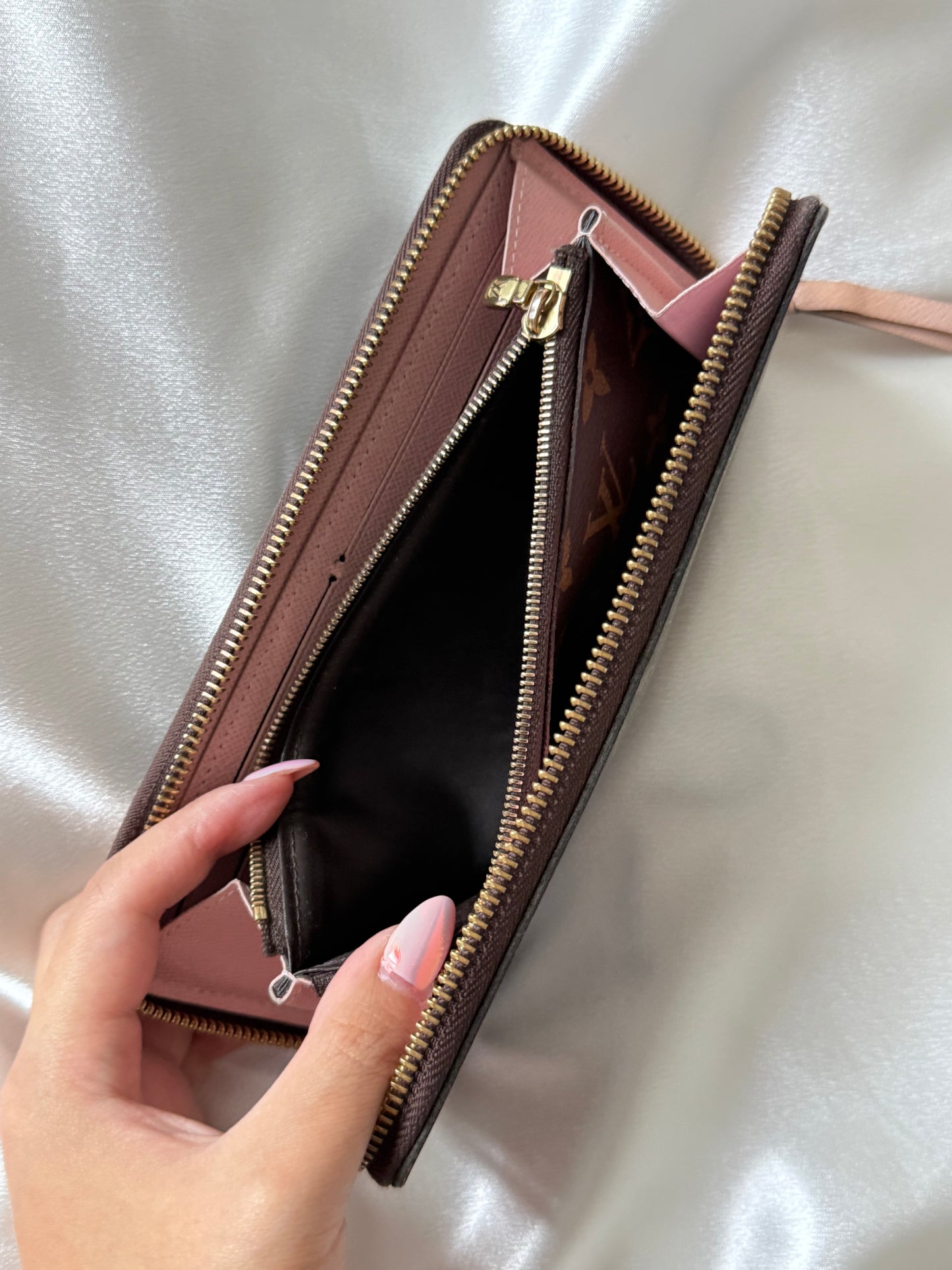 Louis Vuitton Clemence Wallet