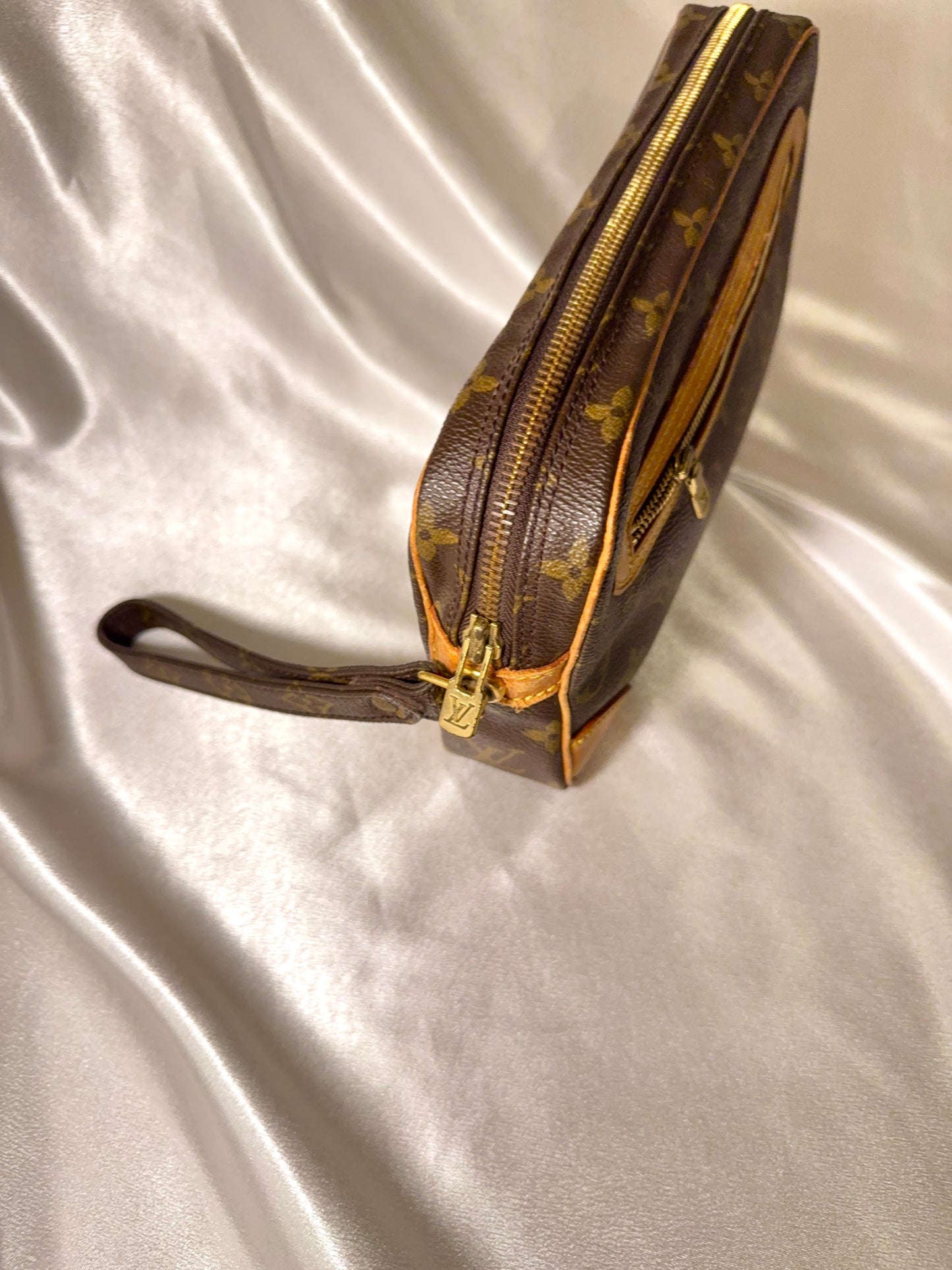 Louis Vuitton Marly Dragonne Clutch