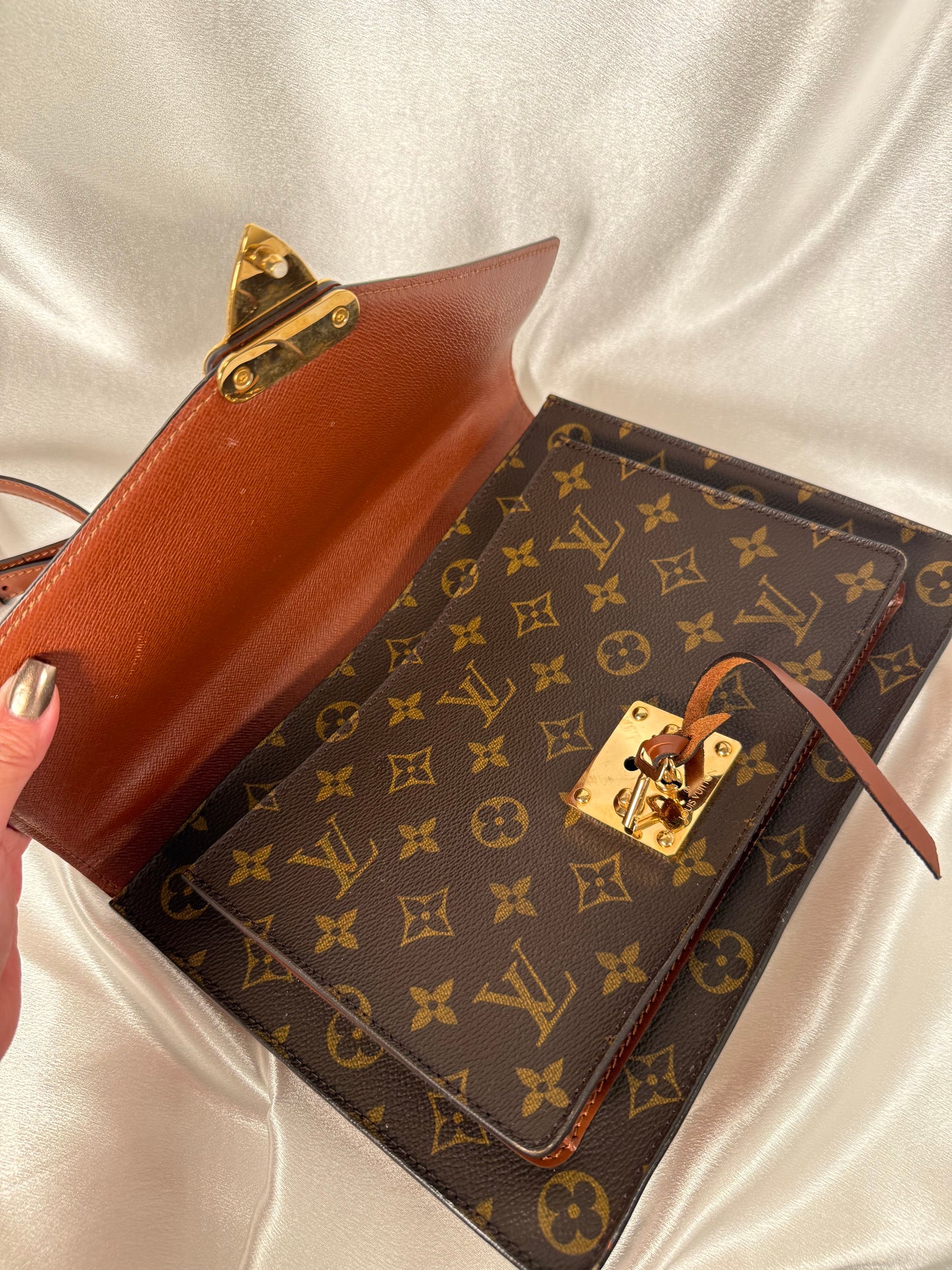 Louis Vuitton Monceau