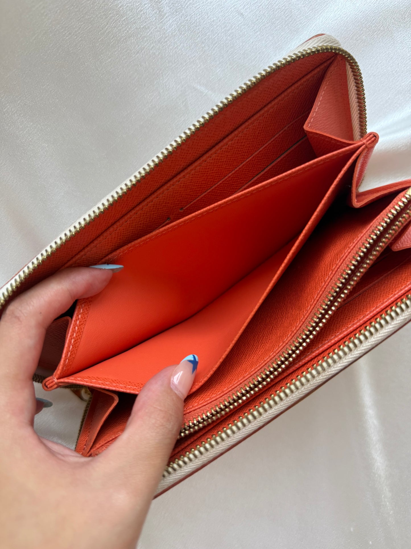 Louis Vuitton Monogram Multicolore Zippy Wallet