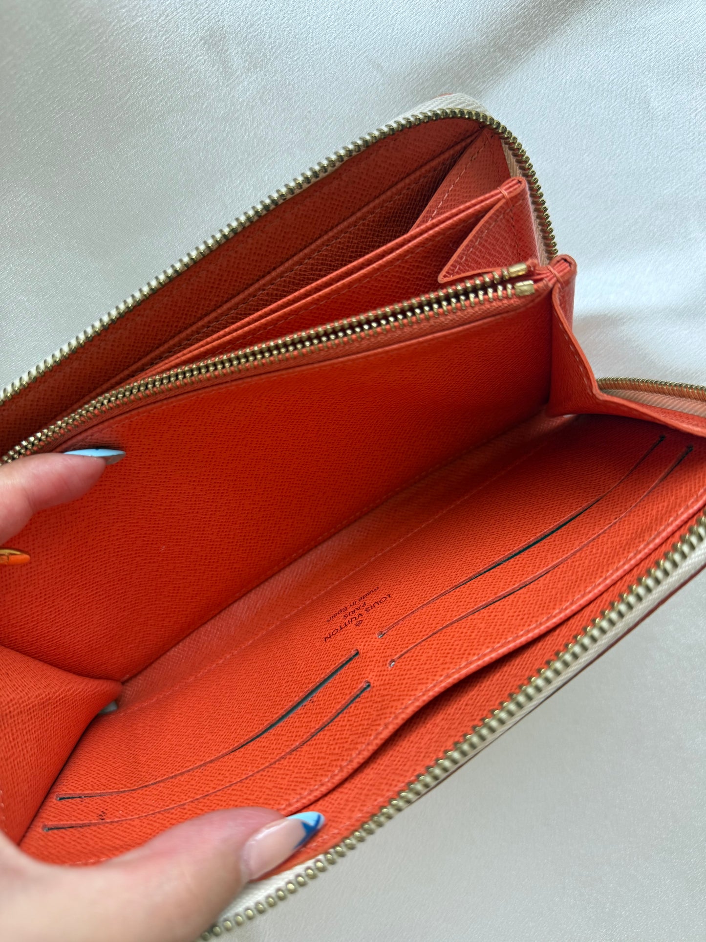 Louis Vuitton Monogram Multicolore Zippy Wallet