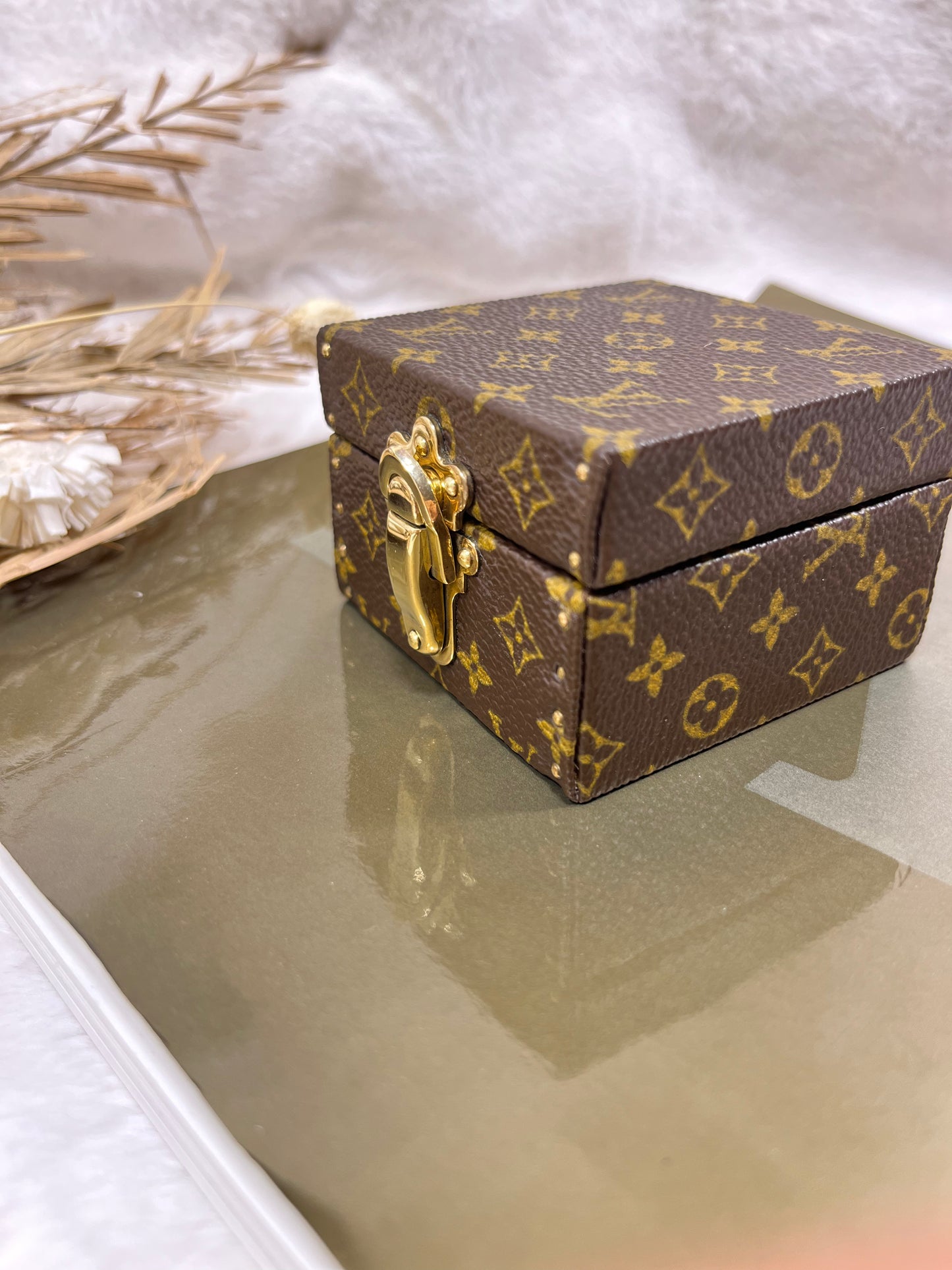 Authentic pre-owned Louis Vuitton Eccrine Declaration mini trunk jewelry box