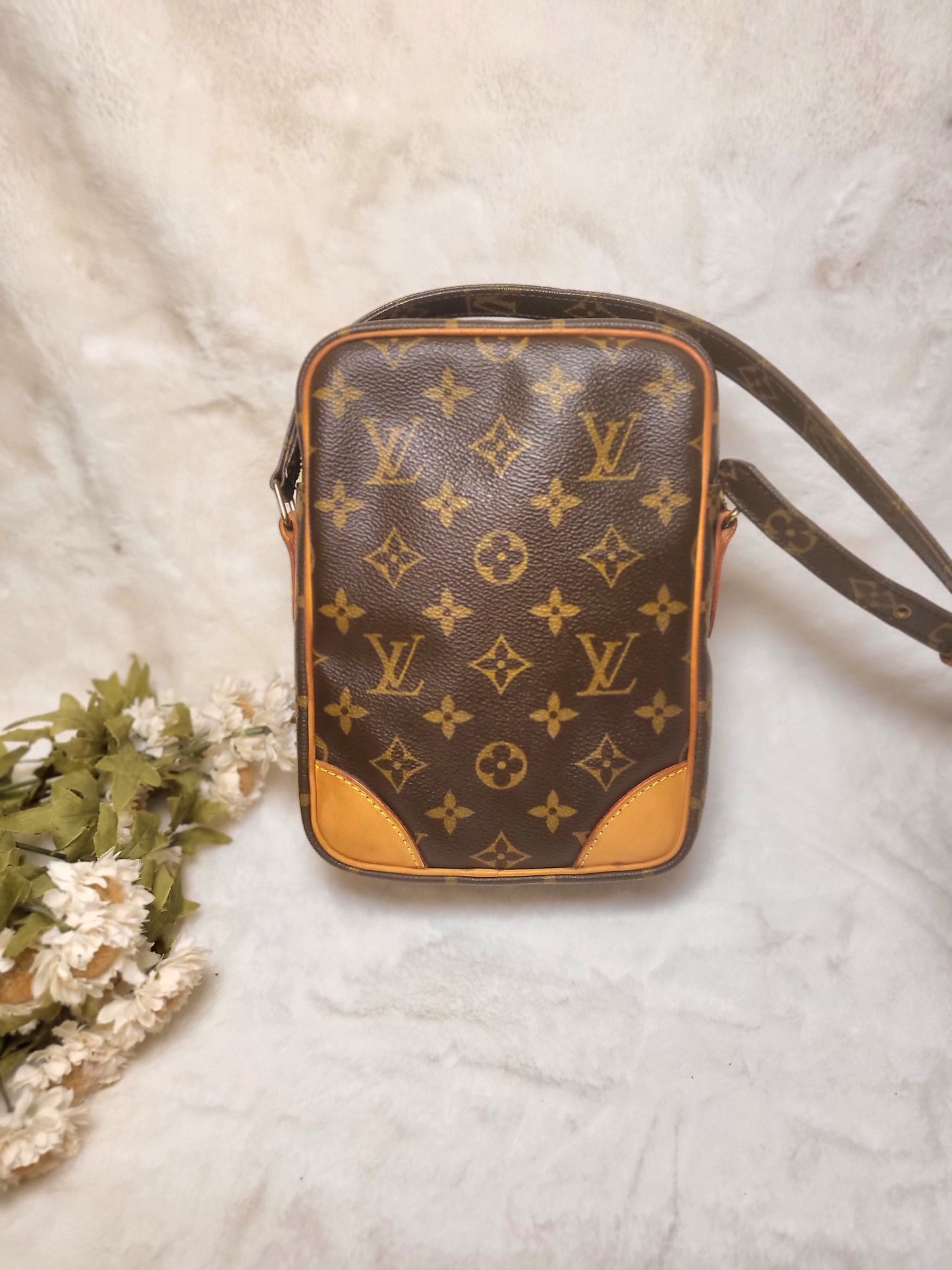 Authentic pre-owned Louis Vuitton Amazone pm crossbody shoulder bag