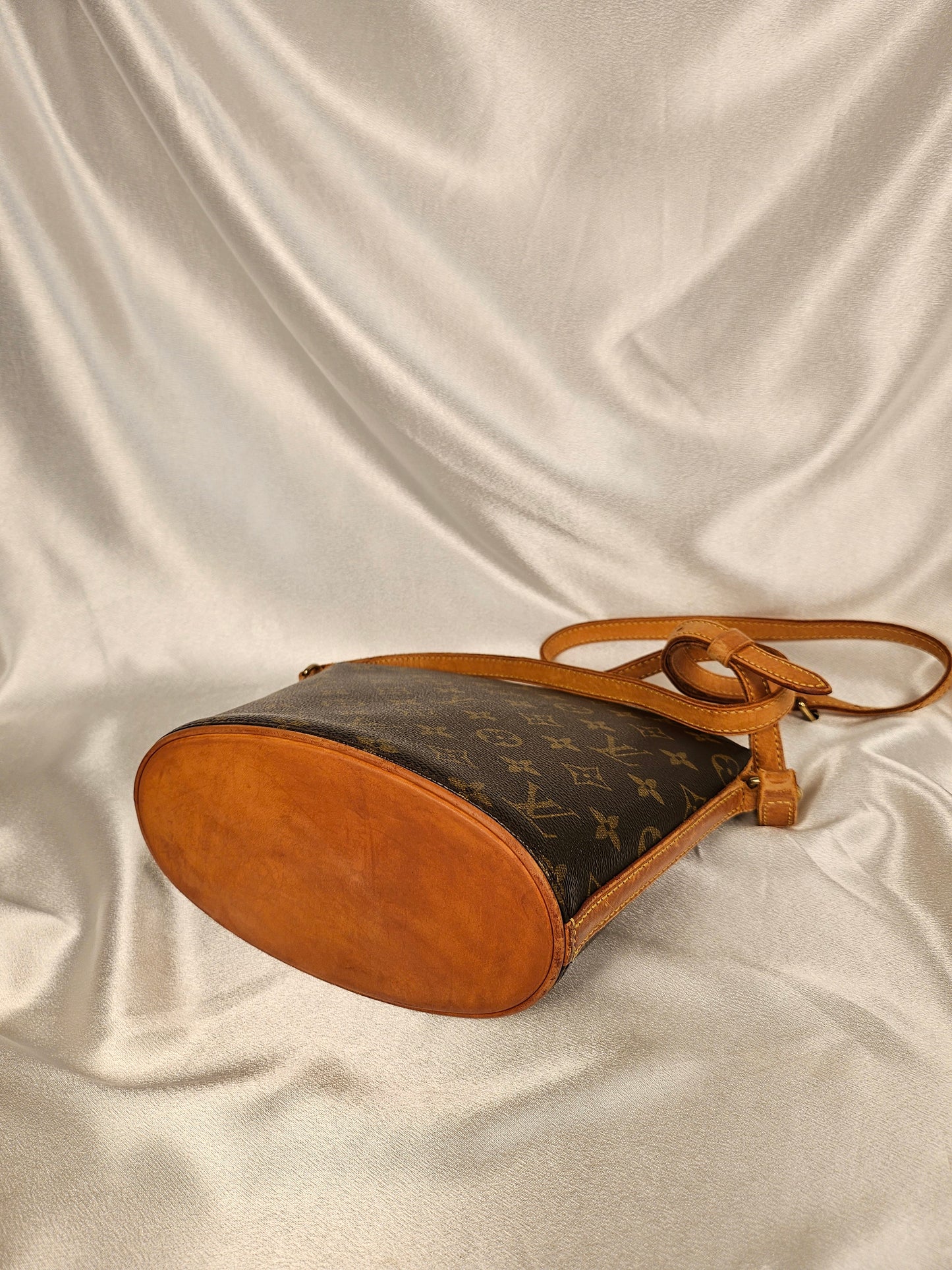 Louis Vuitton Drouot crossbody bag