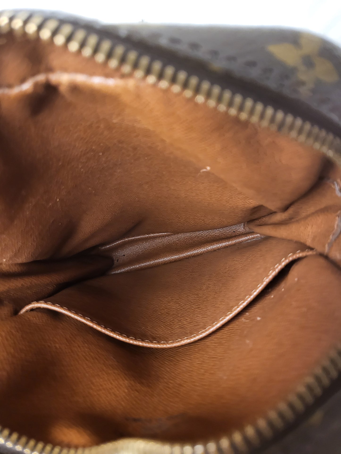 Louis Vuitton Danube pm crossbody shoulder bag