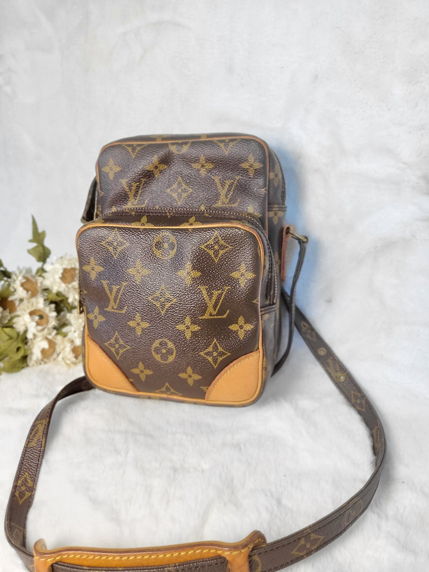 Authentic pre-owned Louis Vuitton amazone pm crossbody shoulder bag